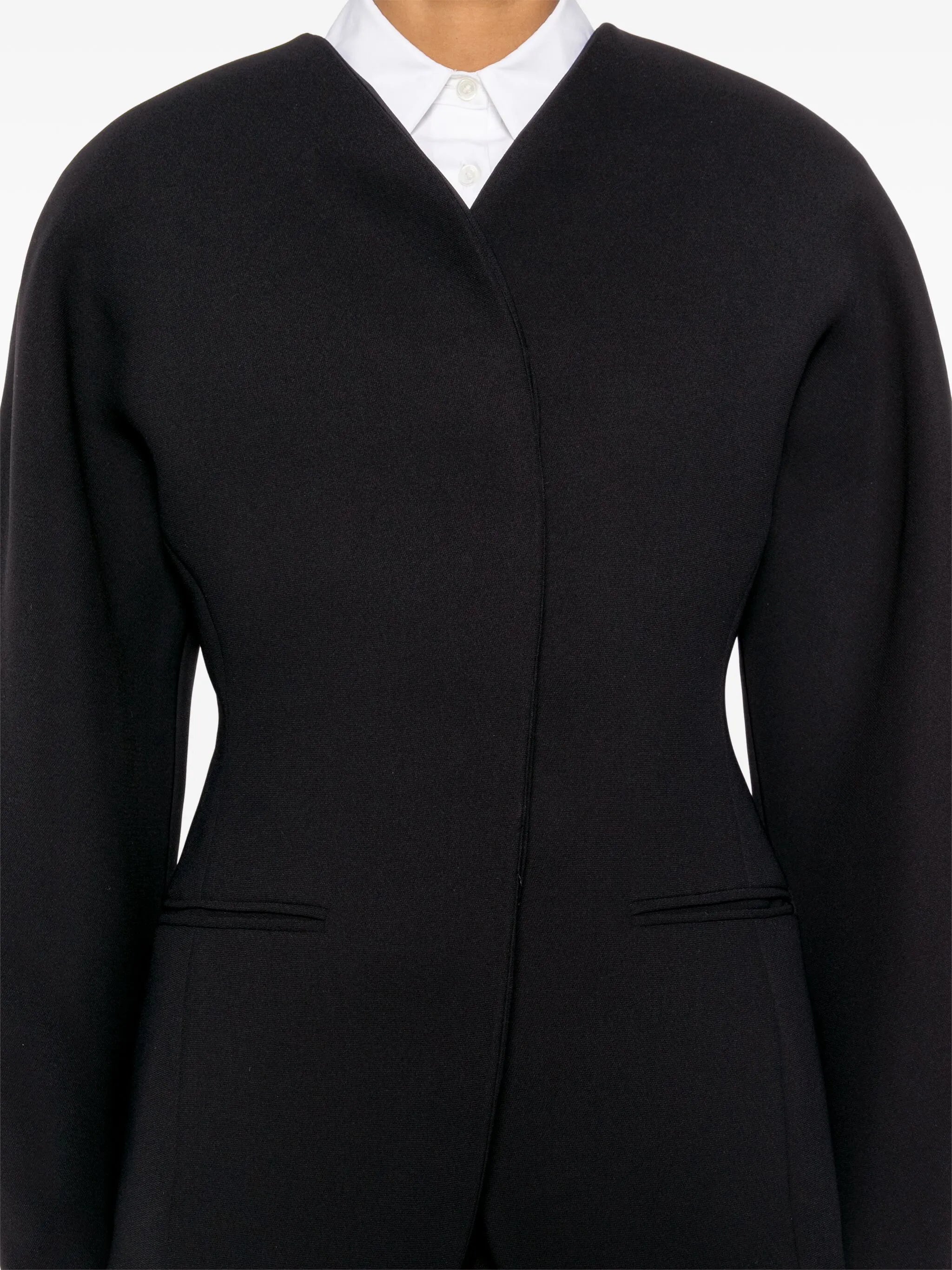 La Oval rounded shoulder jacket