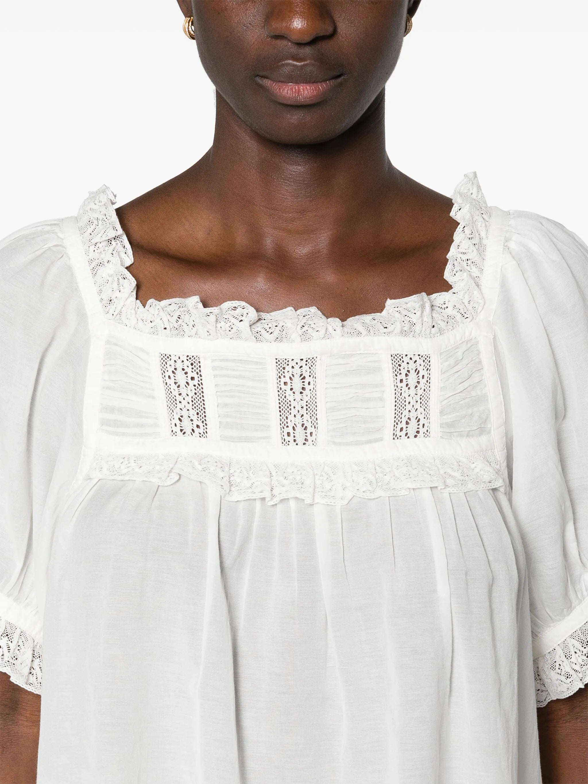 lace-detailed puff-sleeve blouse