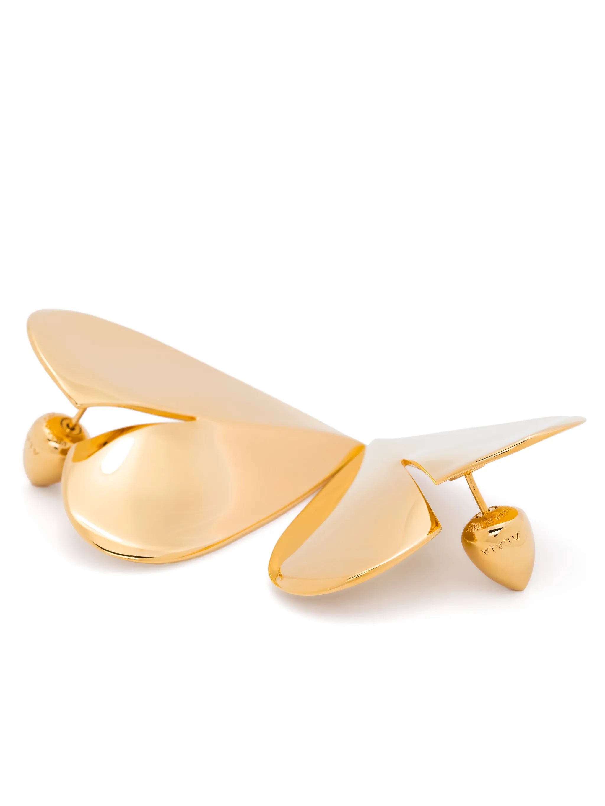 heart-shape stud earrings