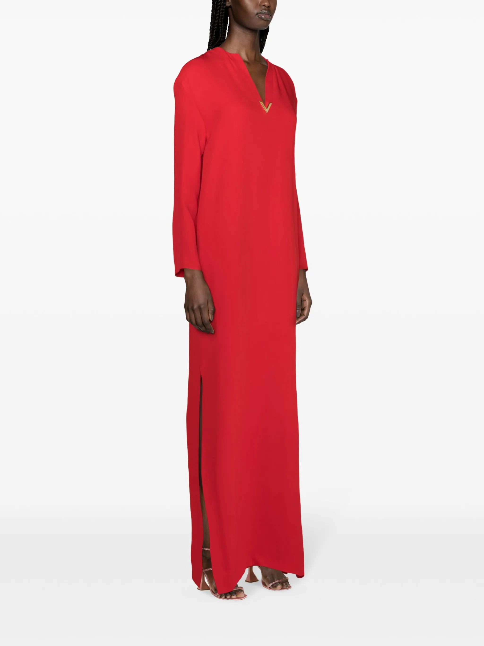 V-plaque crepe maxi dress