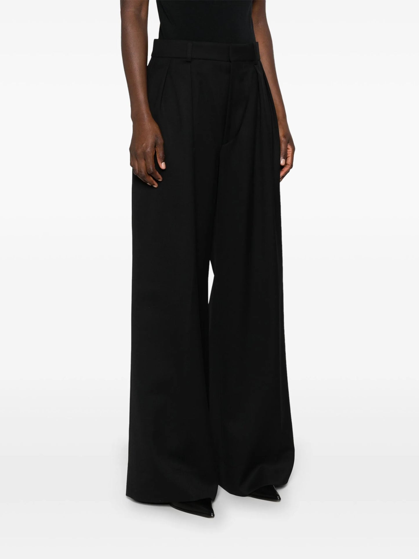 low-waisted tailored trousers