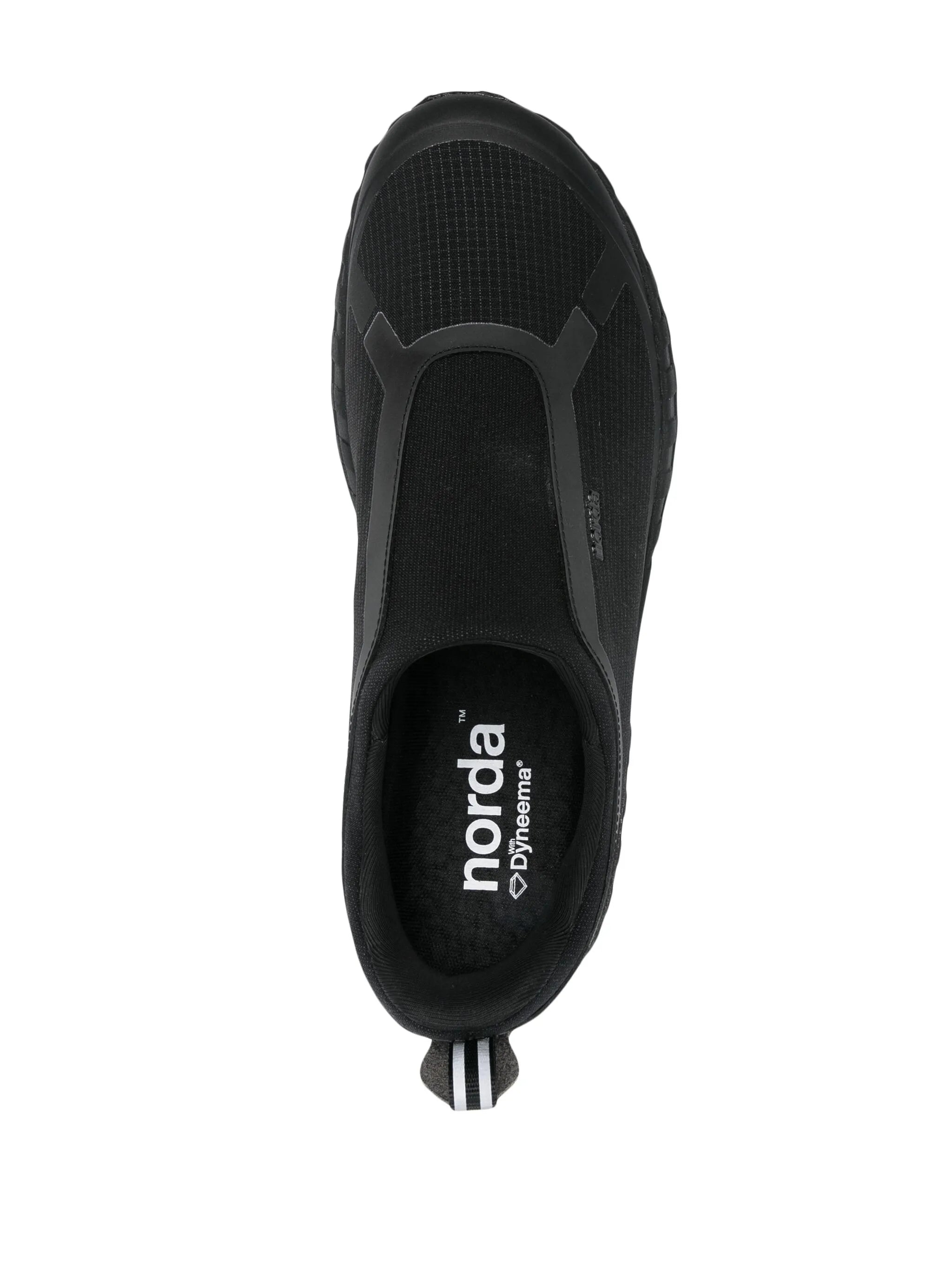 003 slip-on sneakers