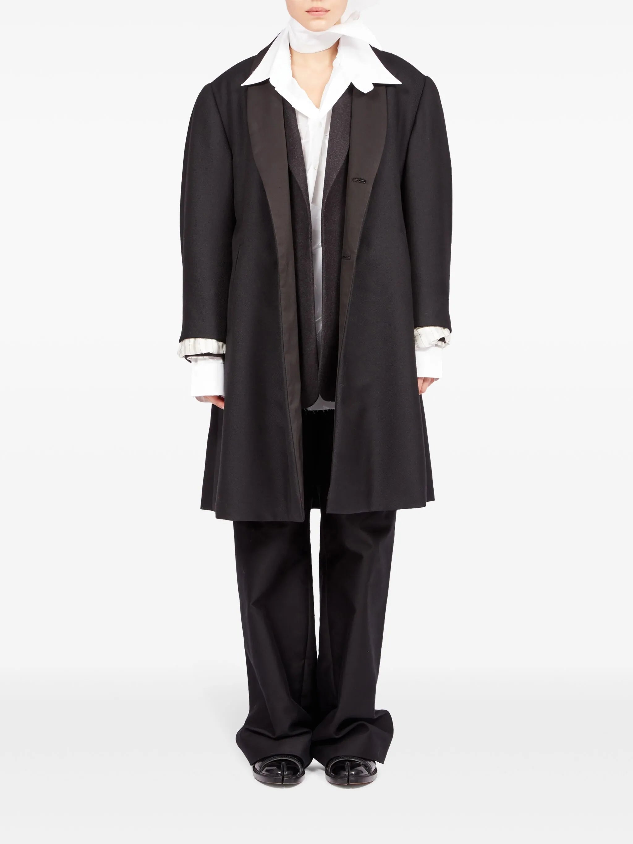 Anonymity of the lining coat