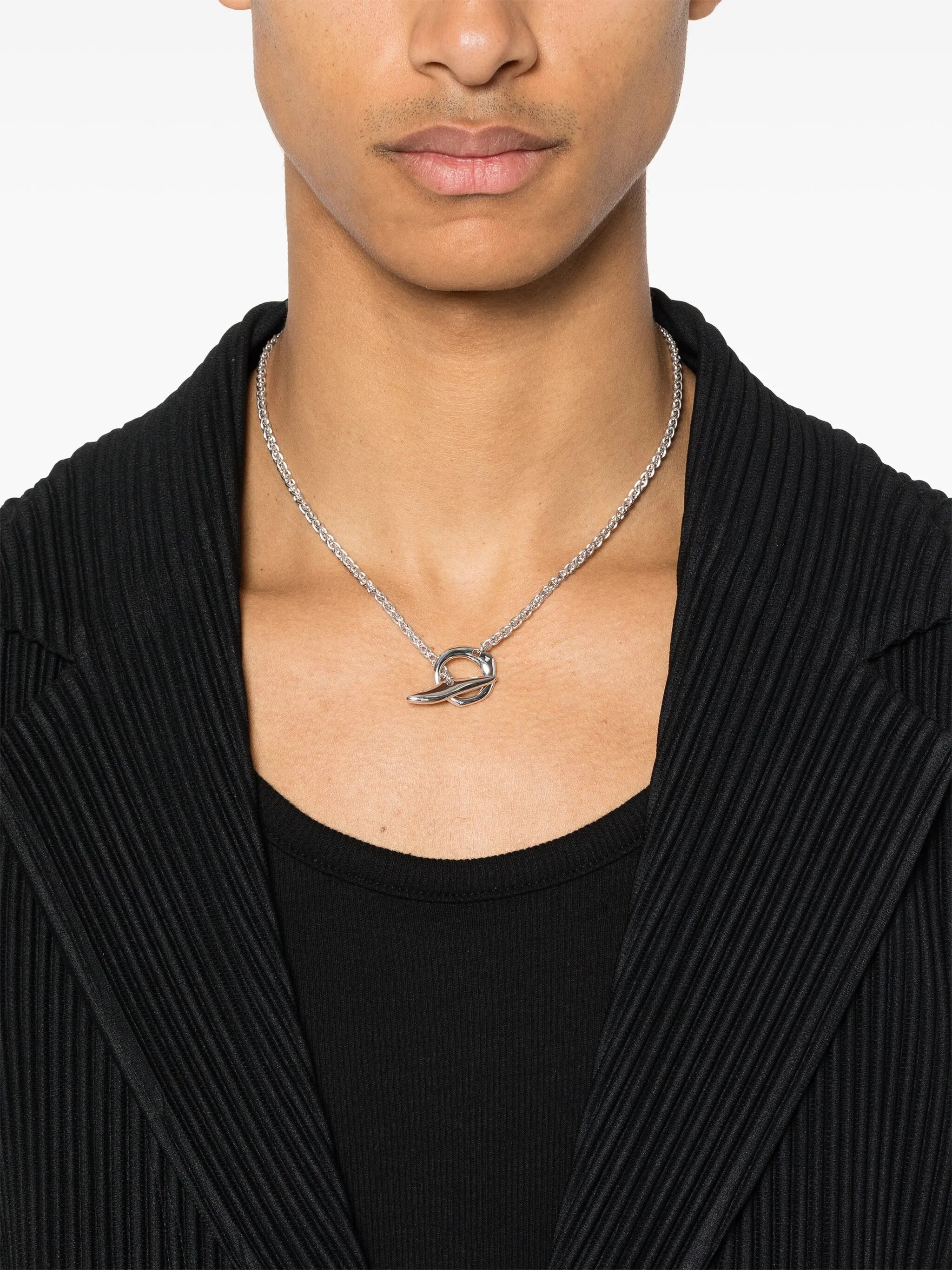 Robin chain necklace