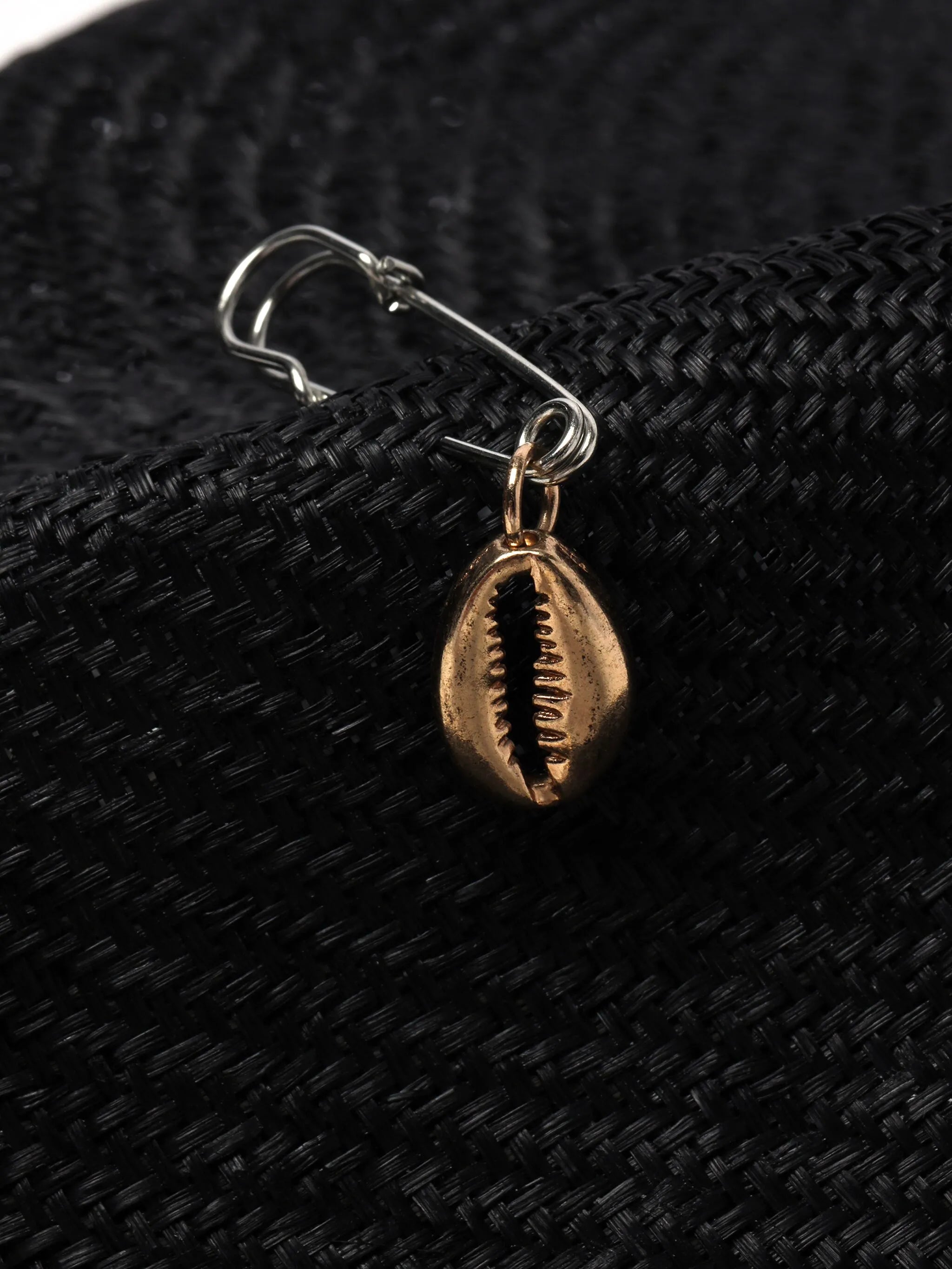 logo-embroidered chain sun hat