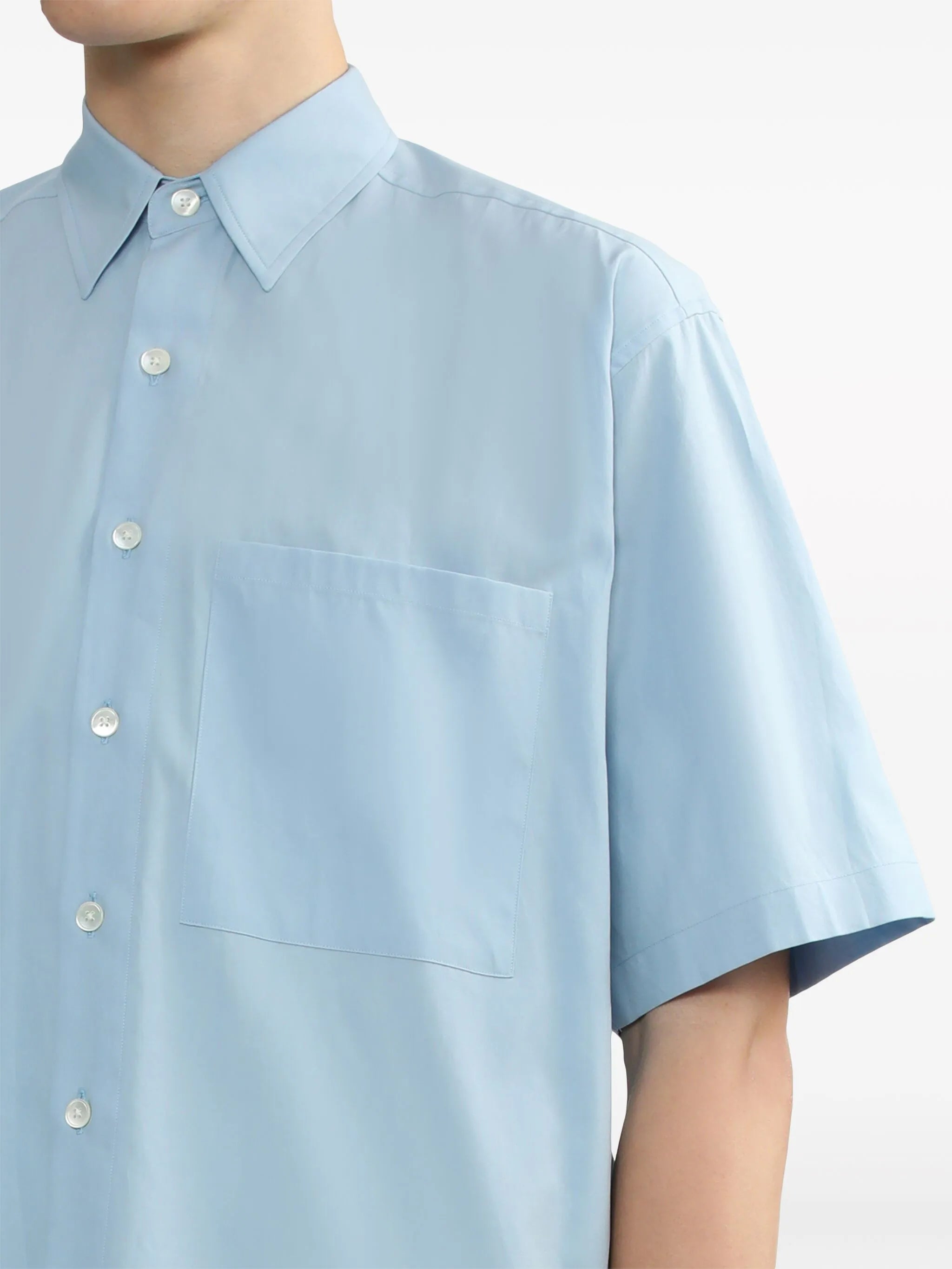 short-sleeved cotton shirt