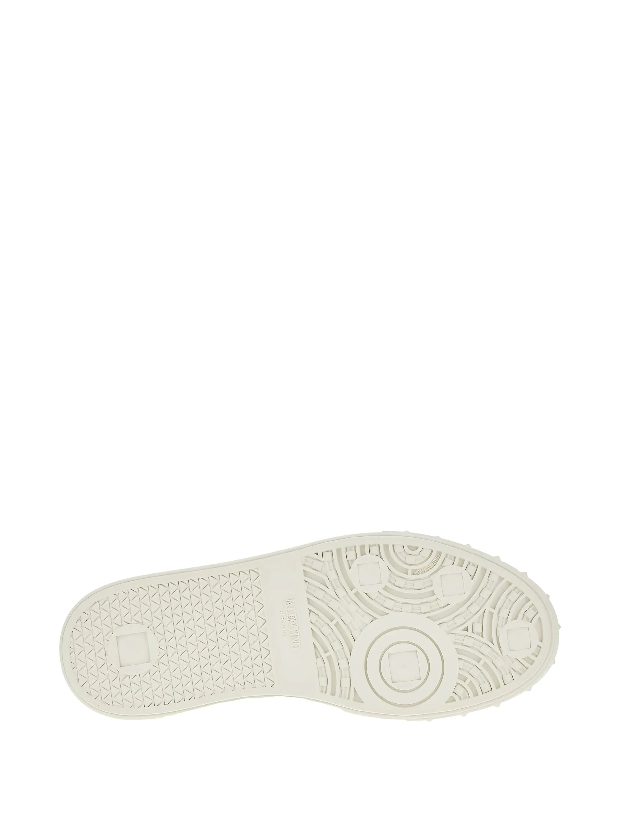 Upvillage sneakers