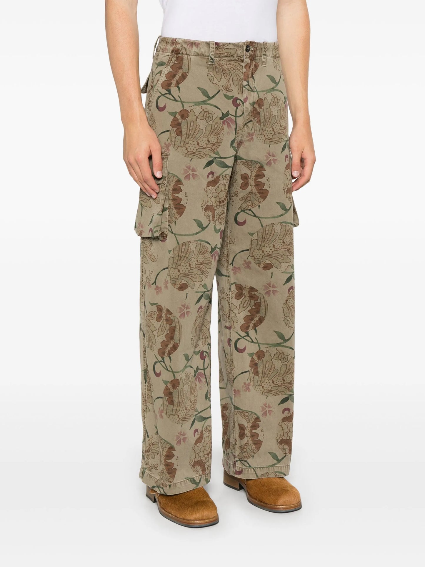 Mount cargo pants