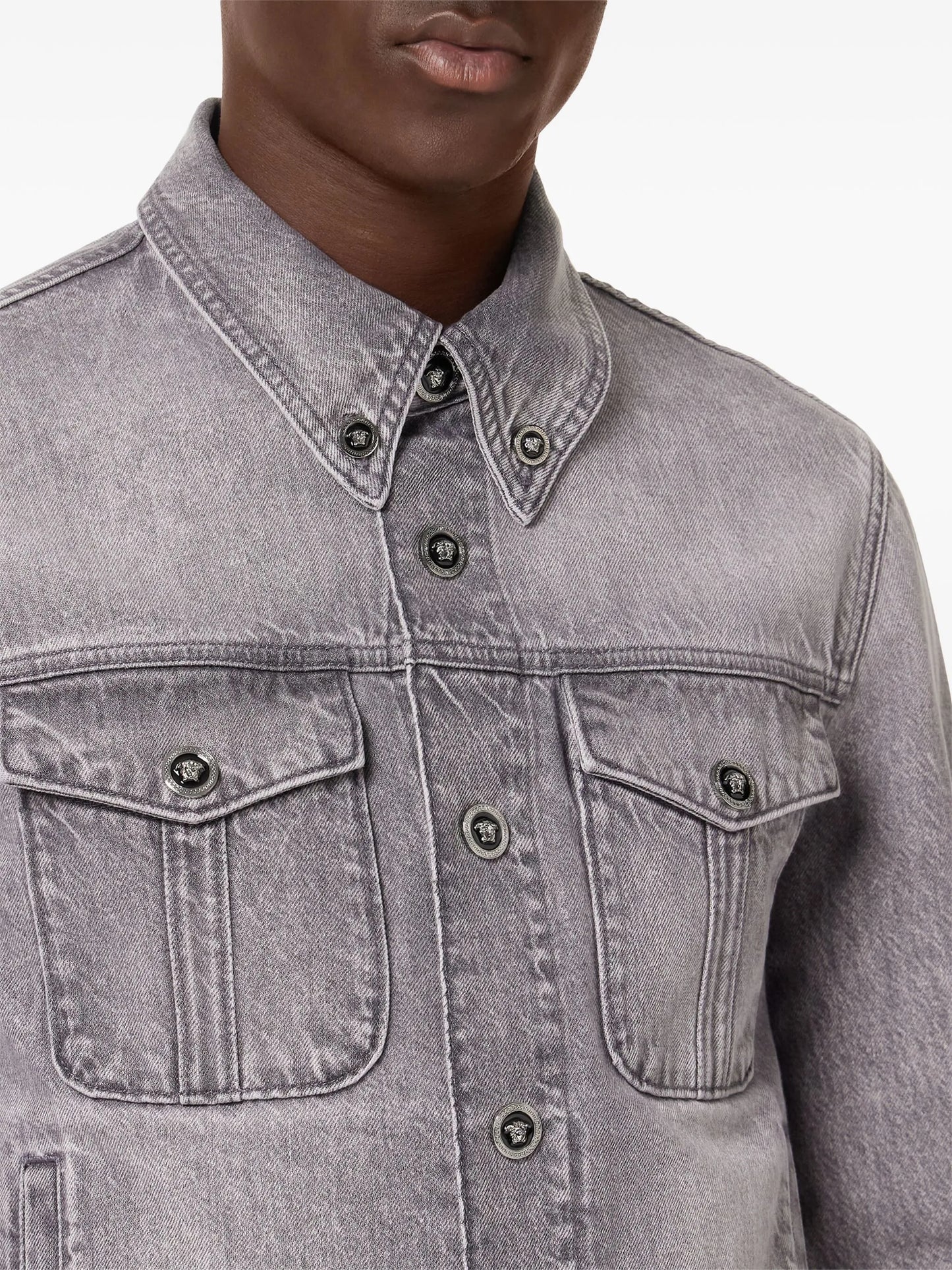 Medusa Head-buttons denim jacket