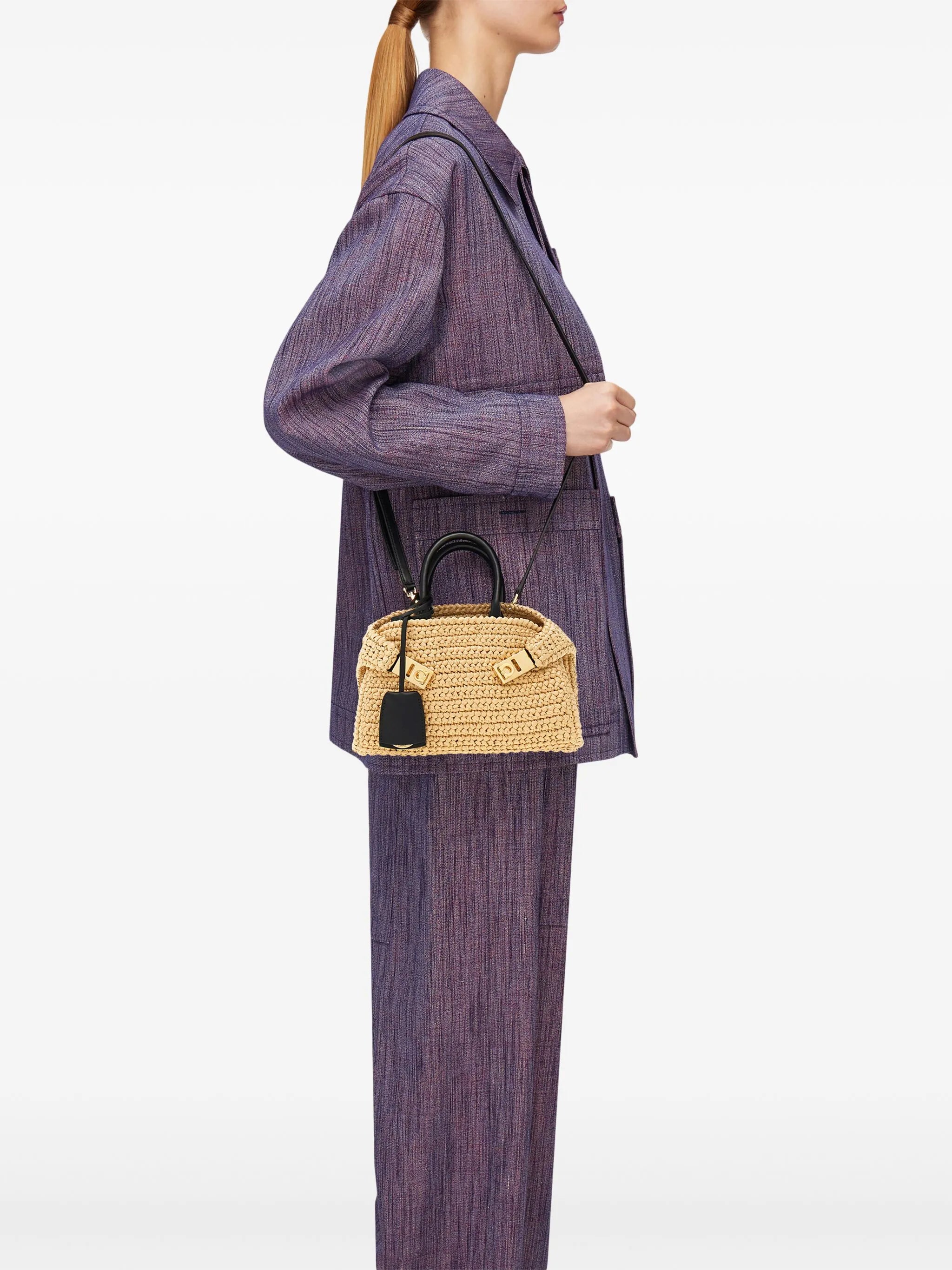 mini Hug woven tote bag