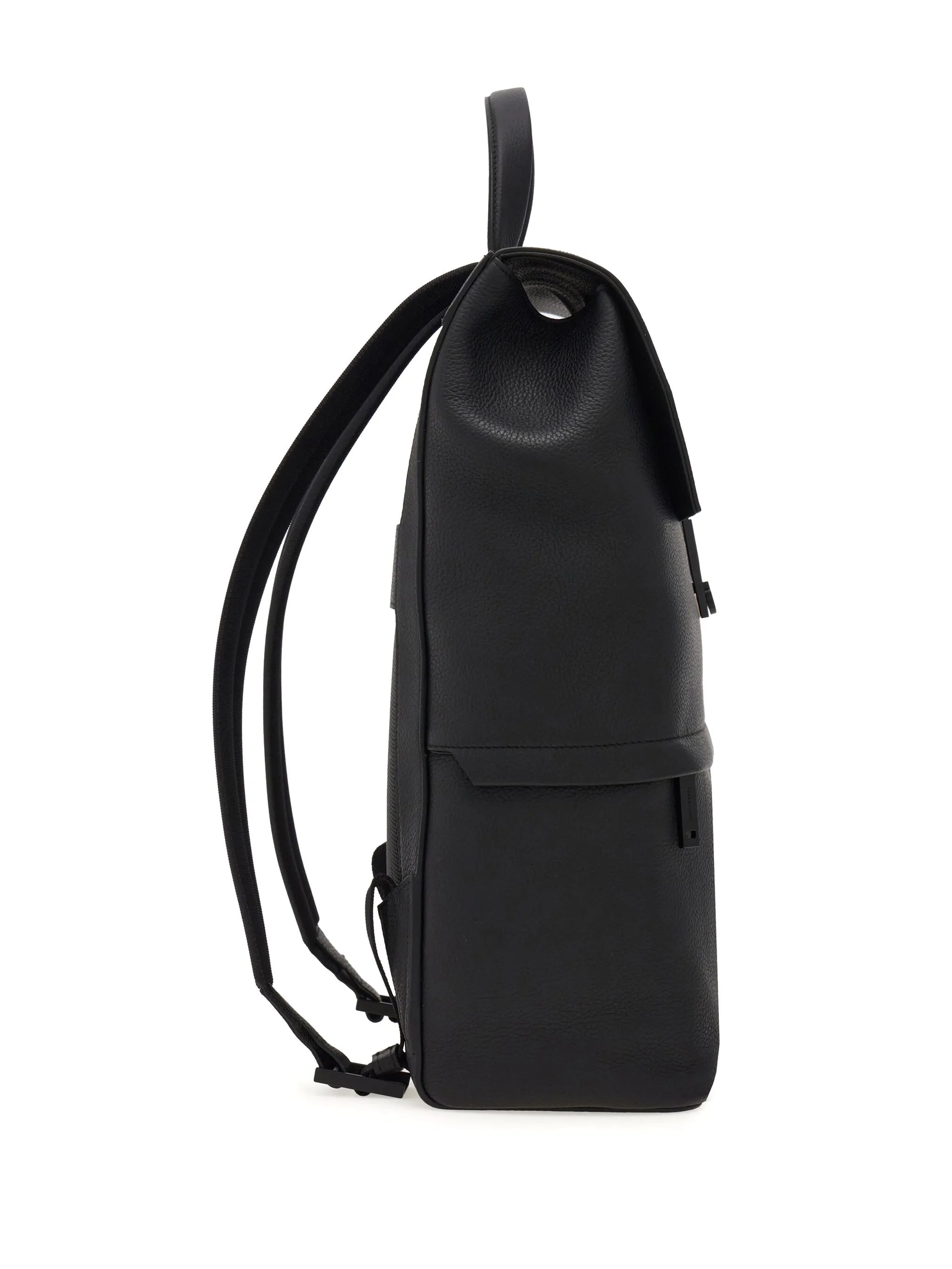 Hug-buckle leather backpack