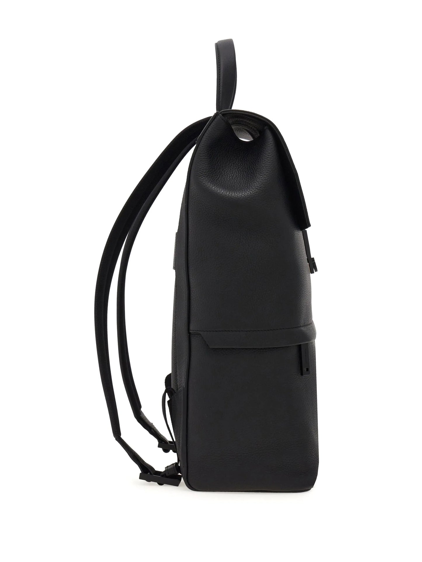 Hug-buckle leather backpack