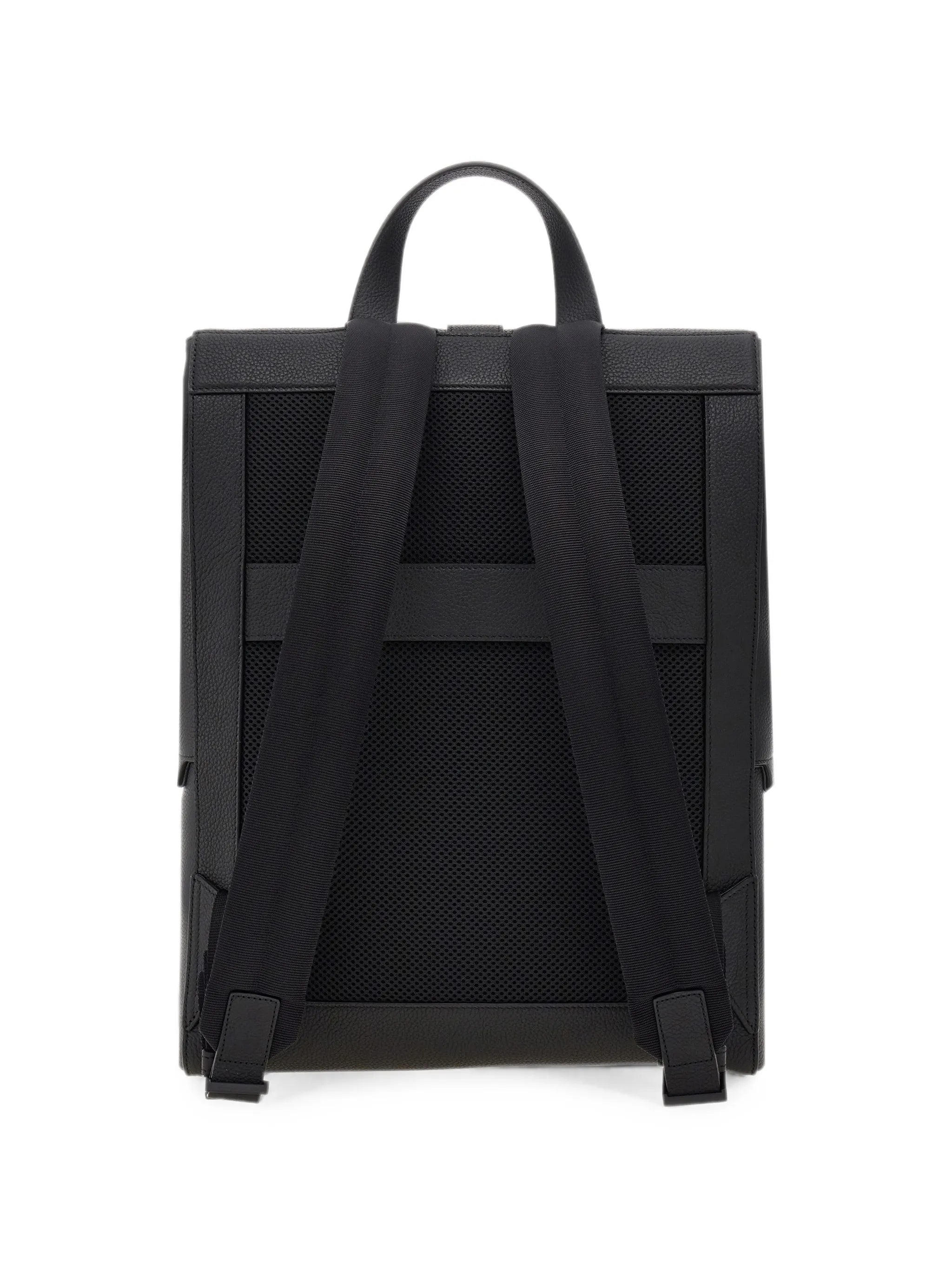 Hug-buckle leather backpack