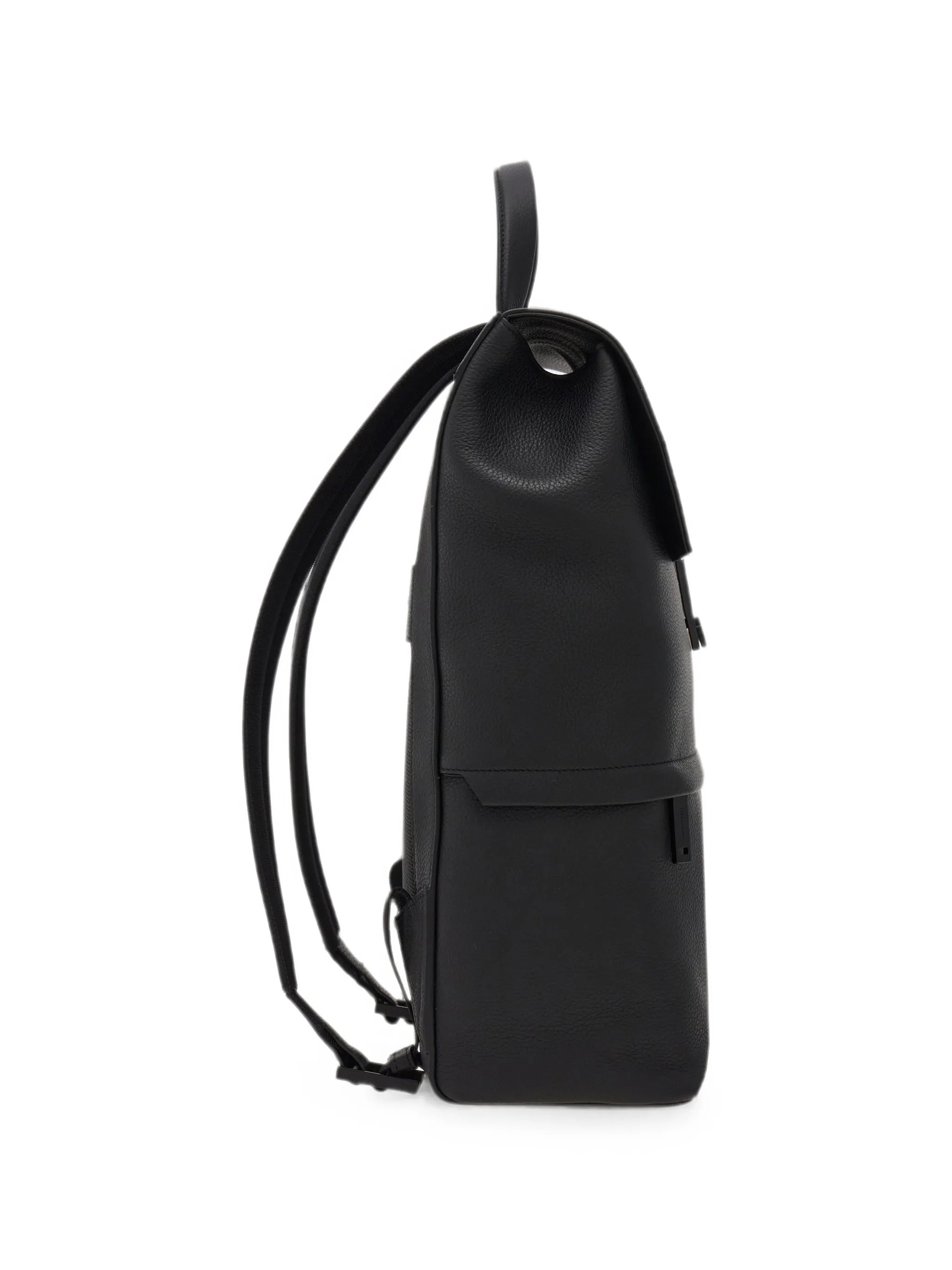 Hug-buckle leather backpack