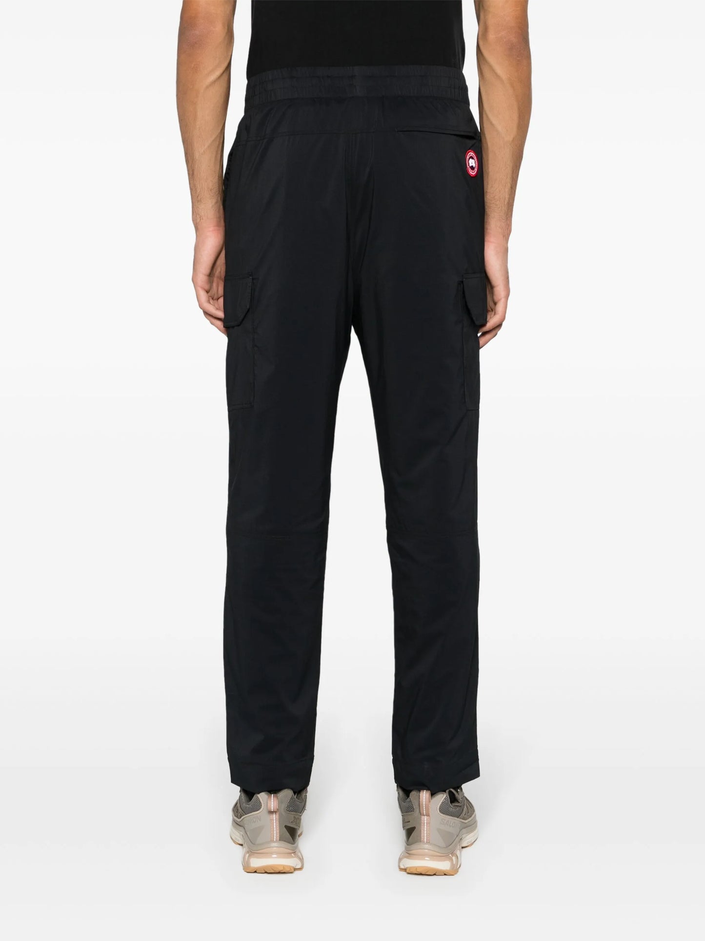 elasticated-waist straight-leg trousers