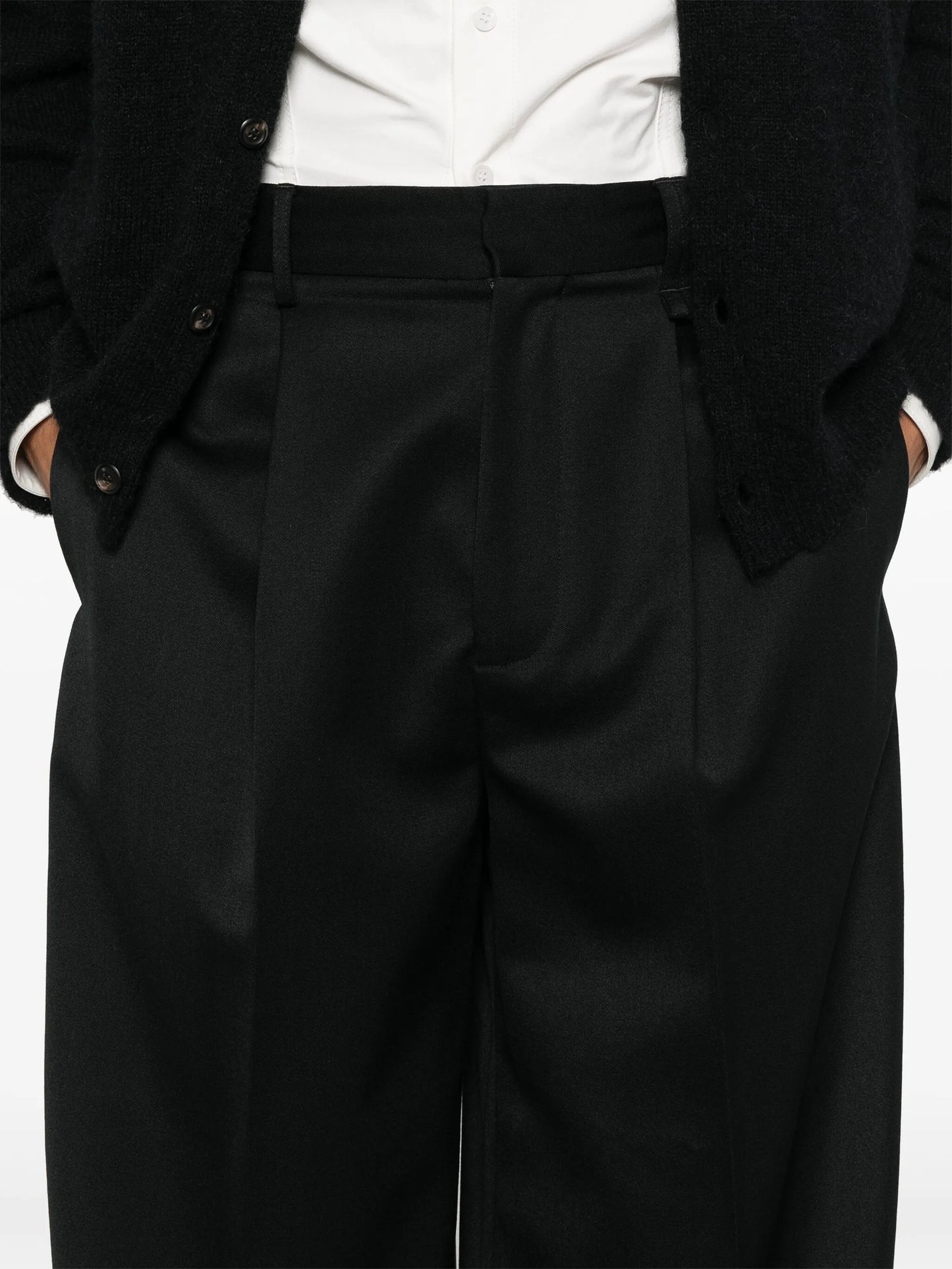 pleated wide trousers