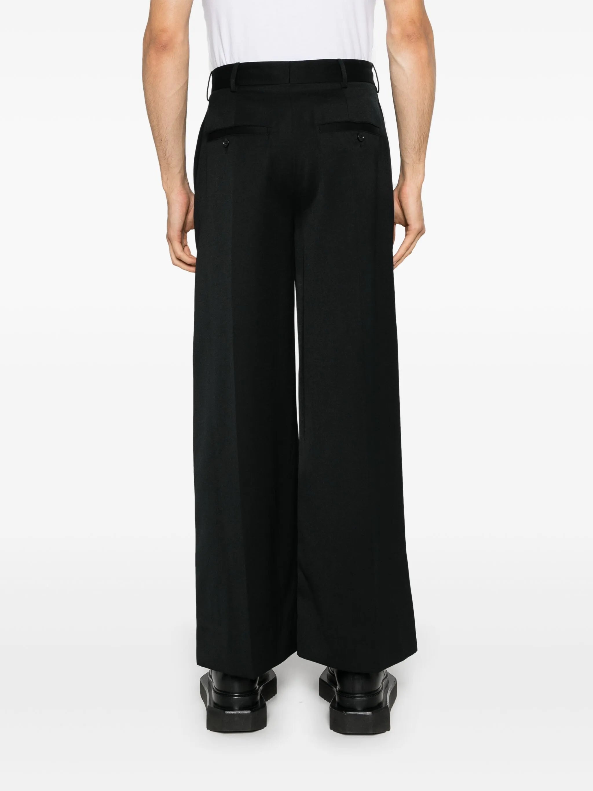 pleated wide trousers