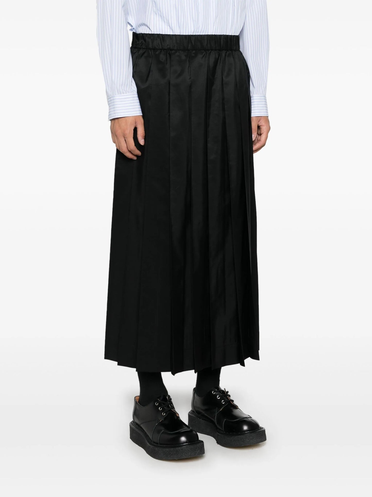 pleated elasticated waist skirt