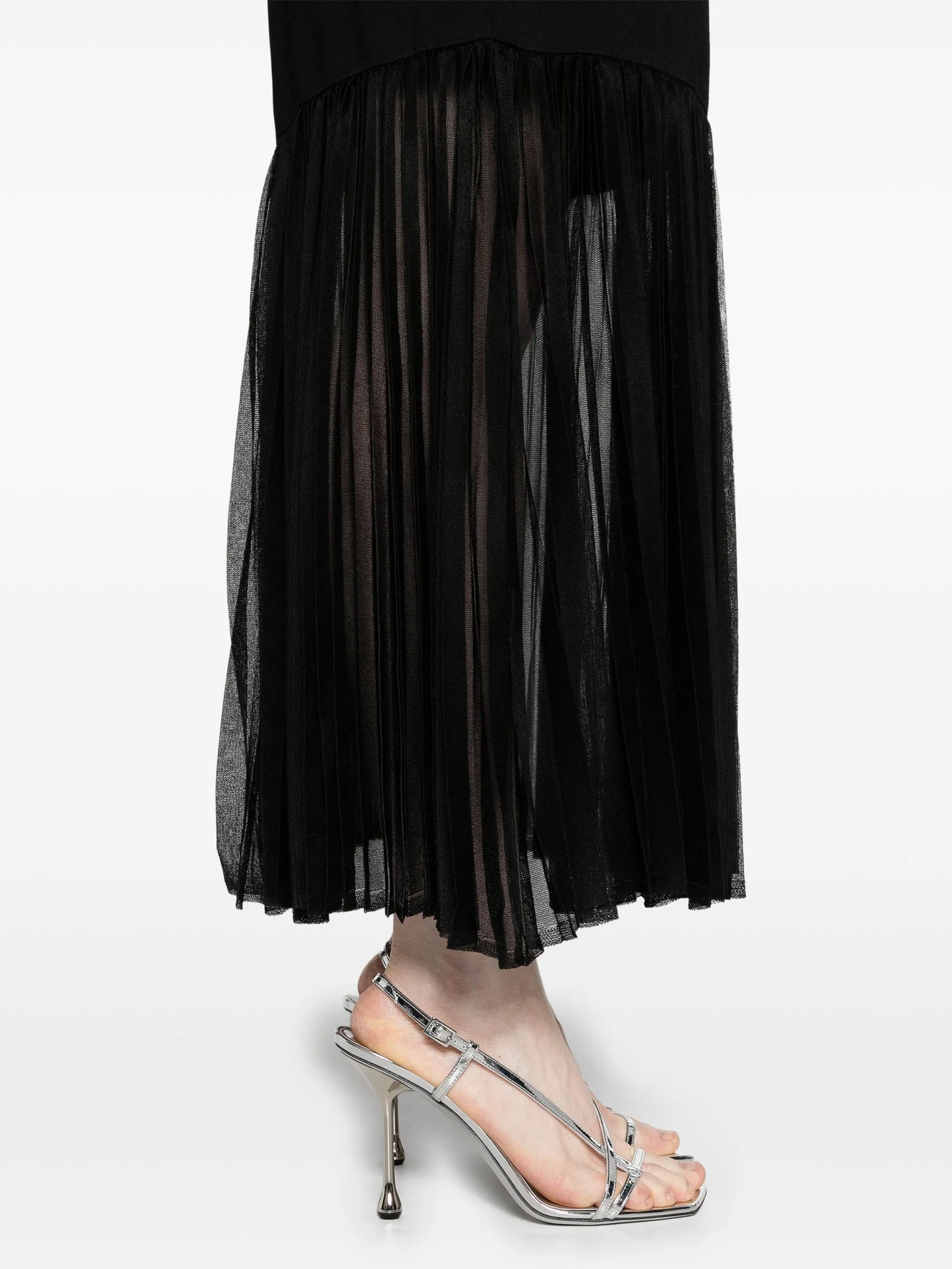 plissé-detailed knitted maxi dress
