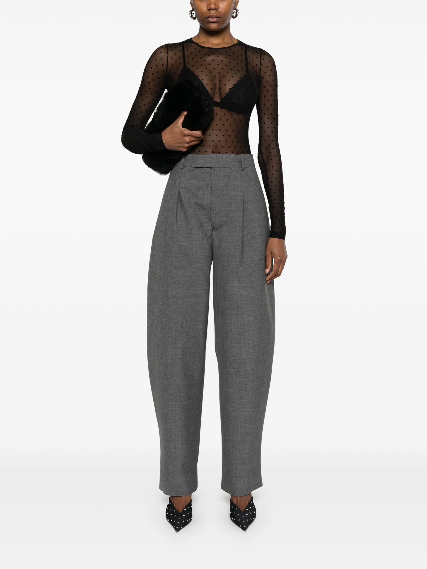 tapered trousers