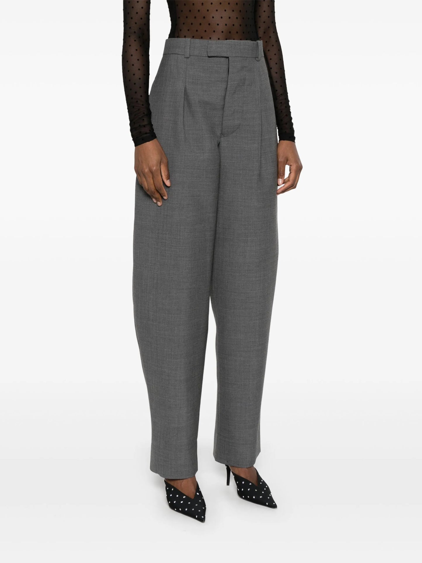tapered trousers