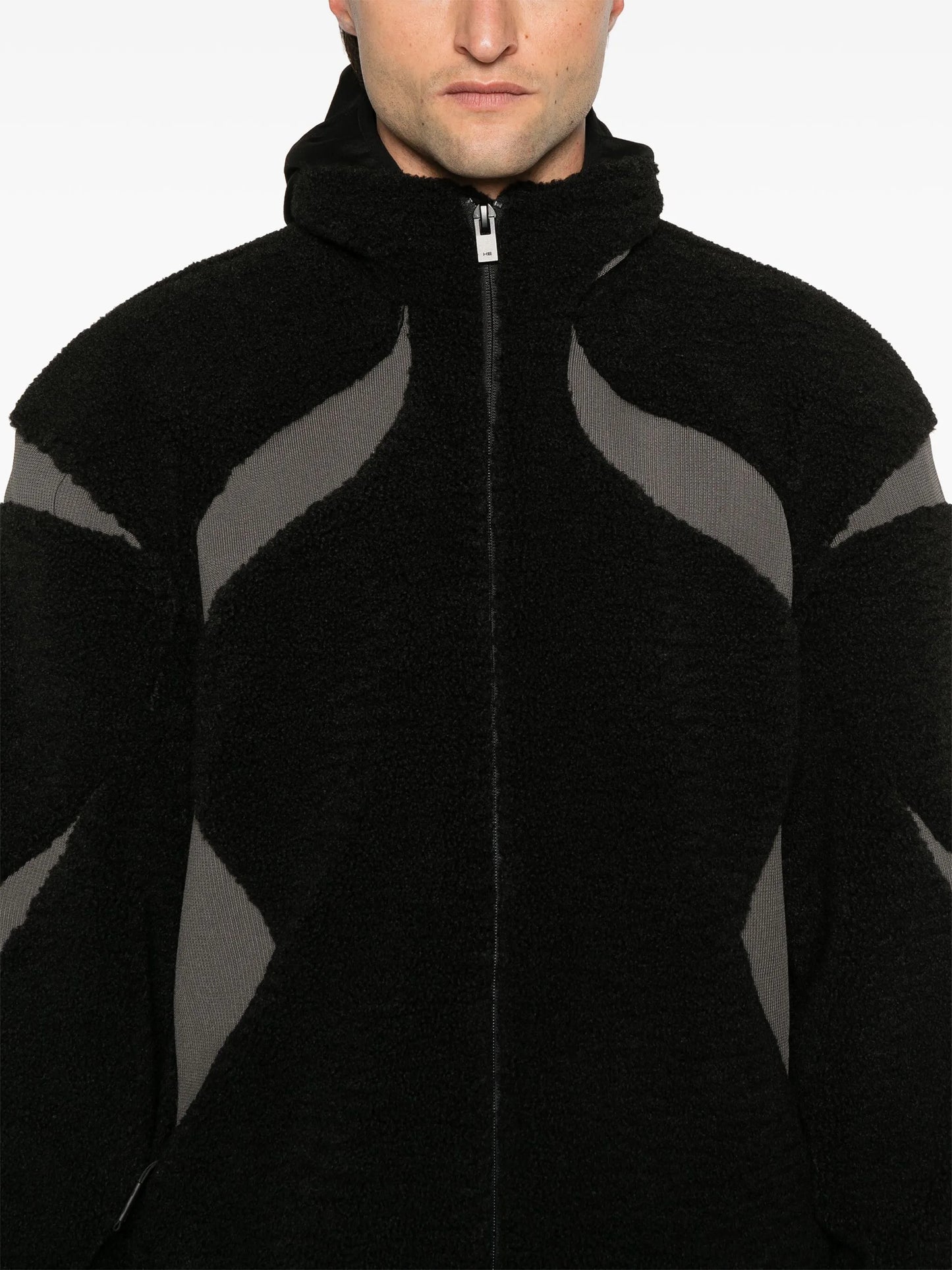 Custos jacket