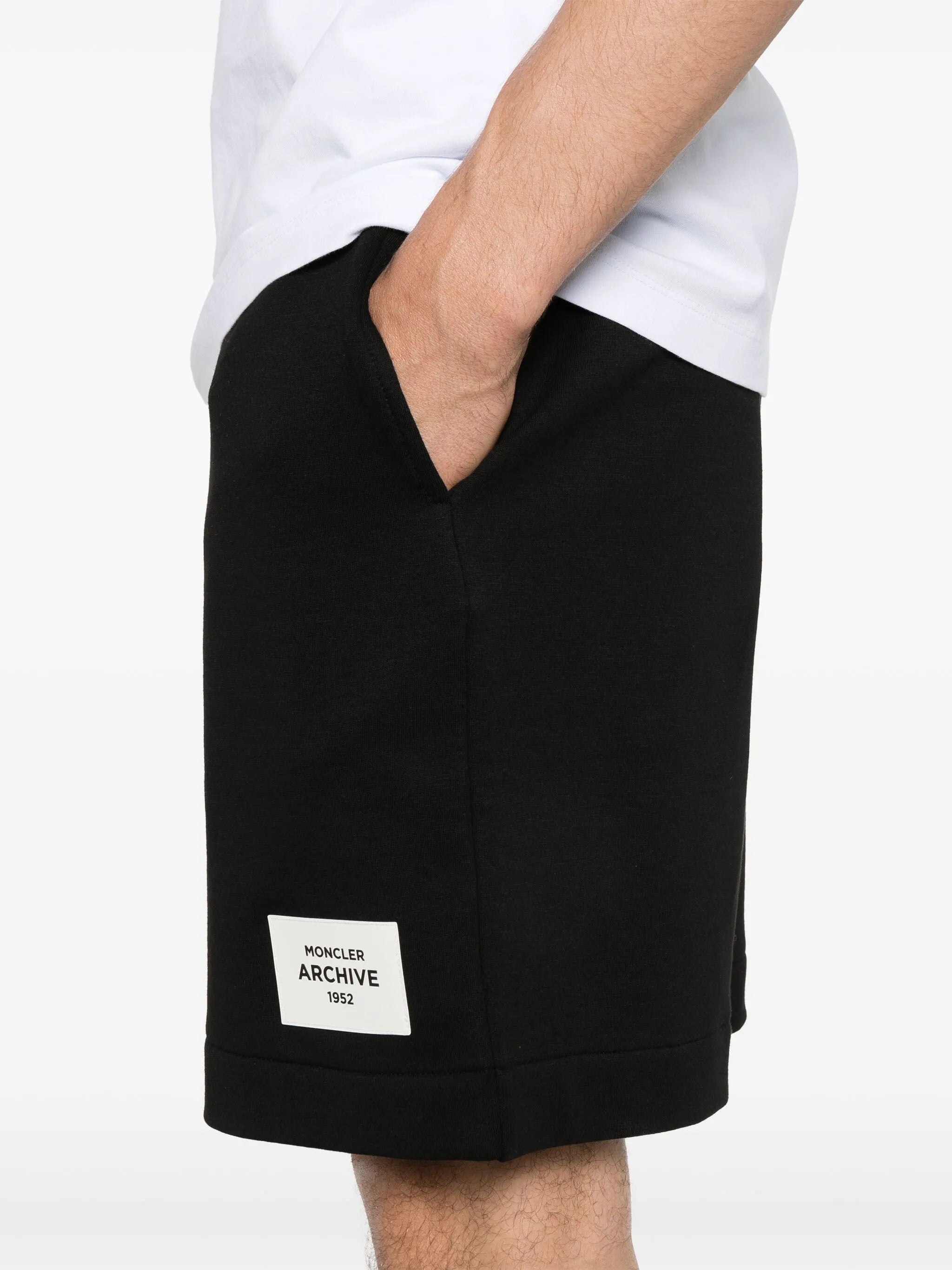 appliqué-logo track shorts