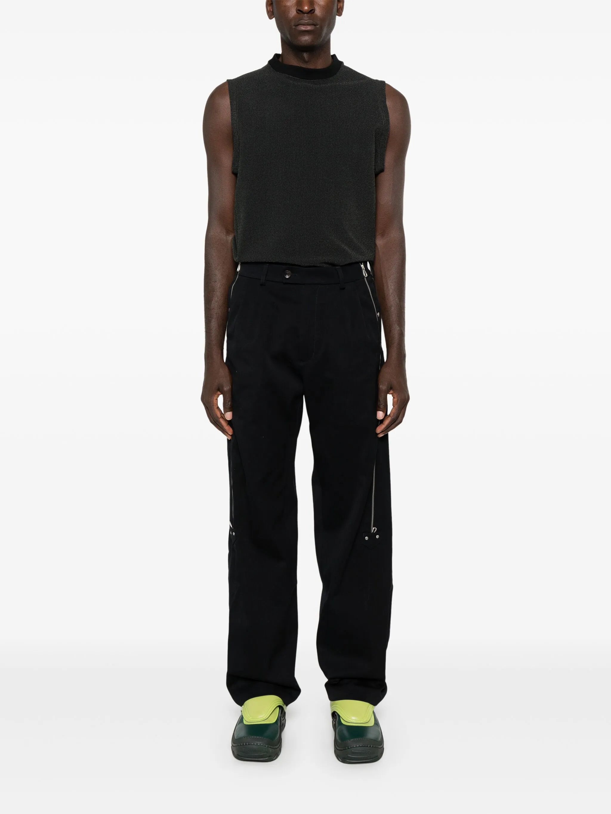 Know trousers