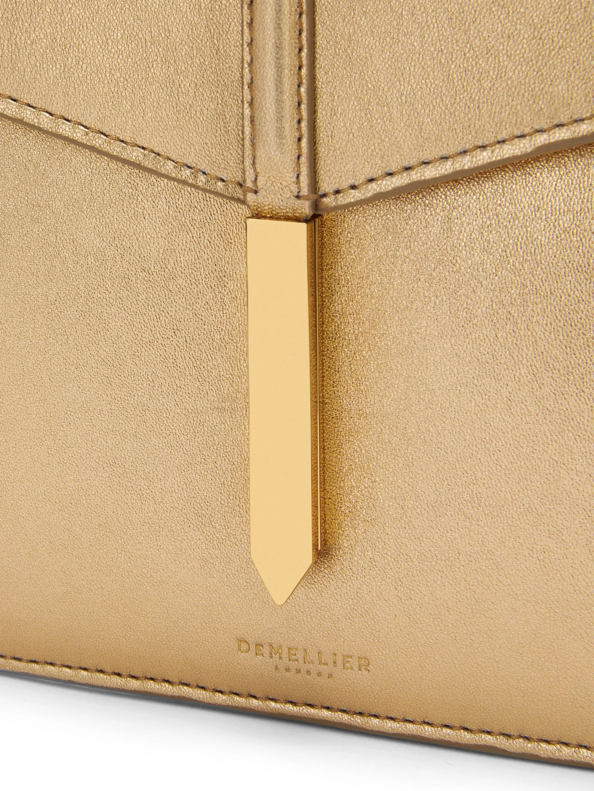 The Tokyo leather clutch