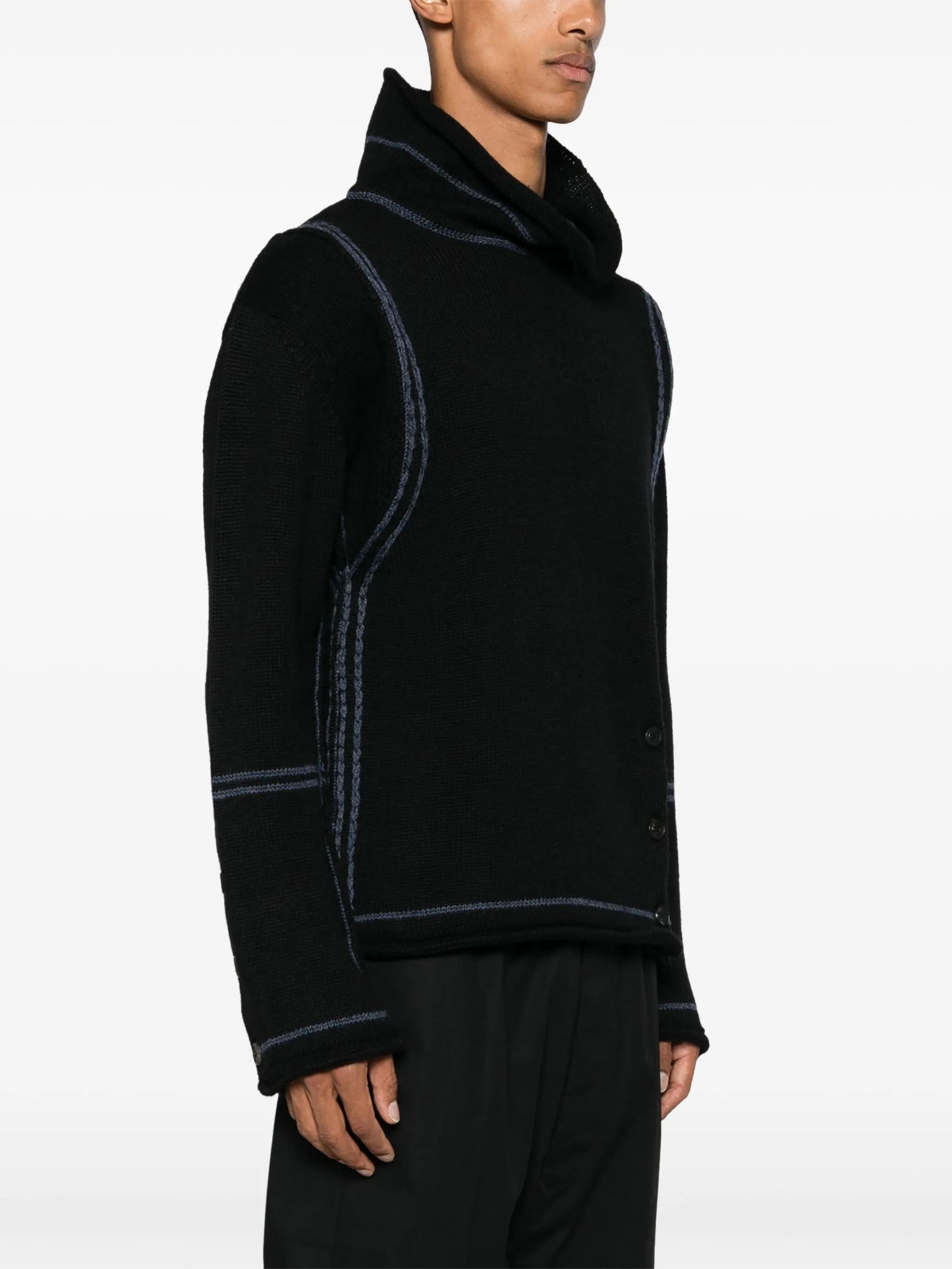 contrasting-trim sweater