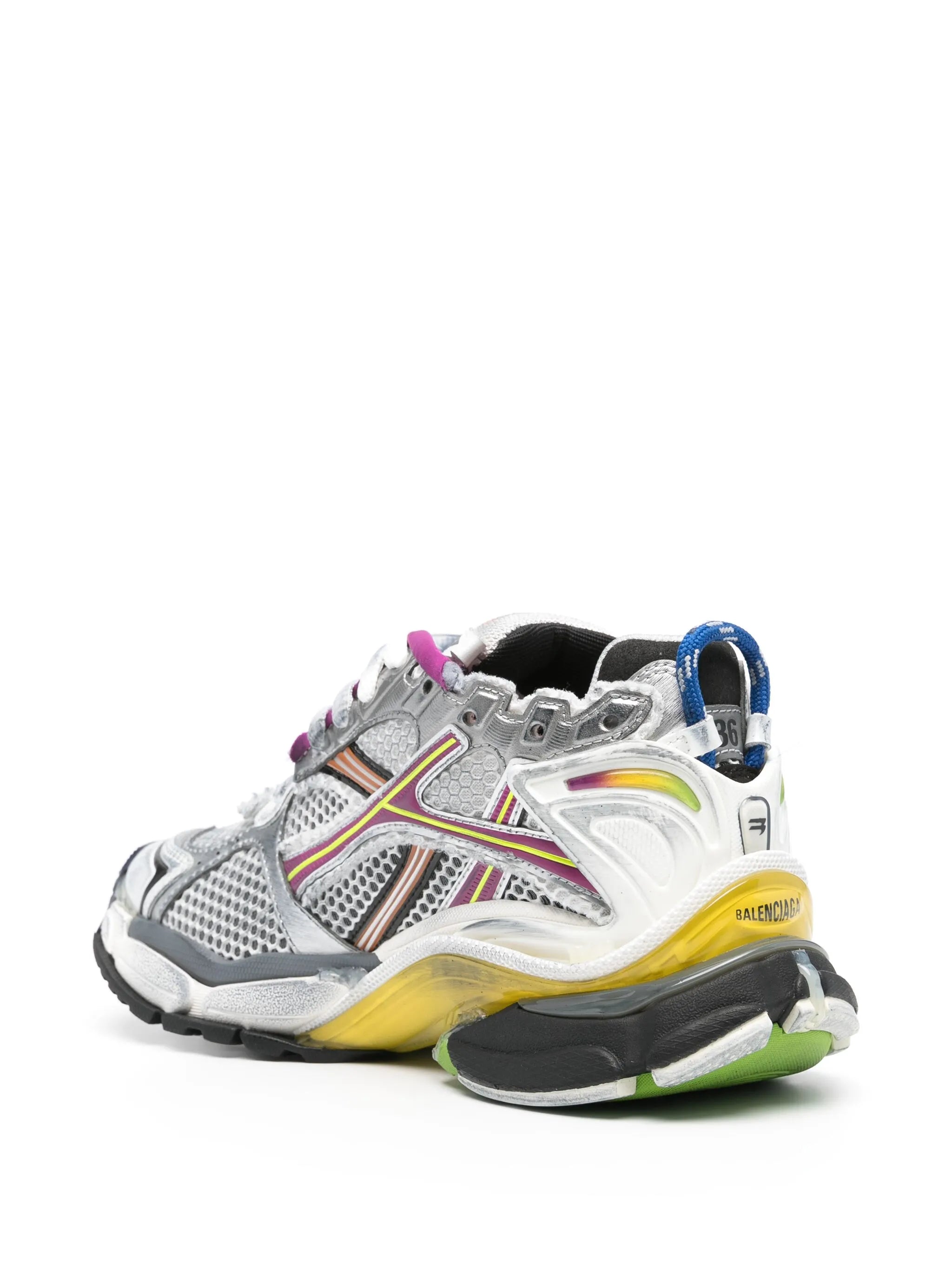 Runner sneakers