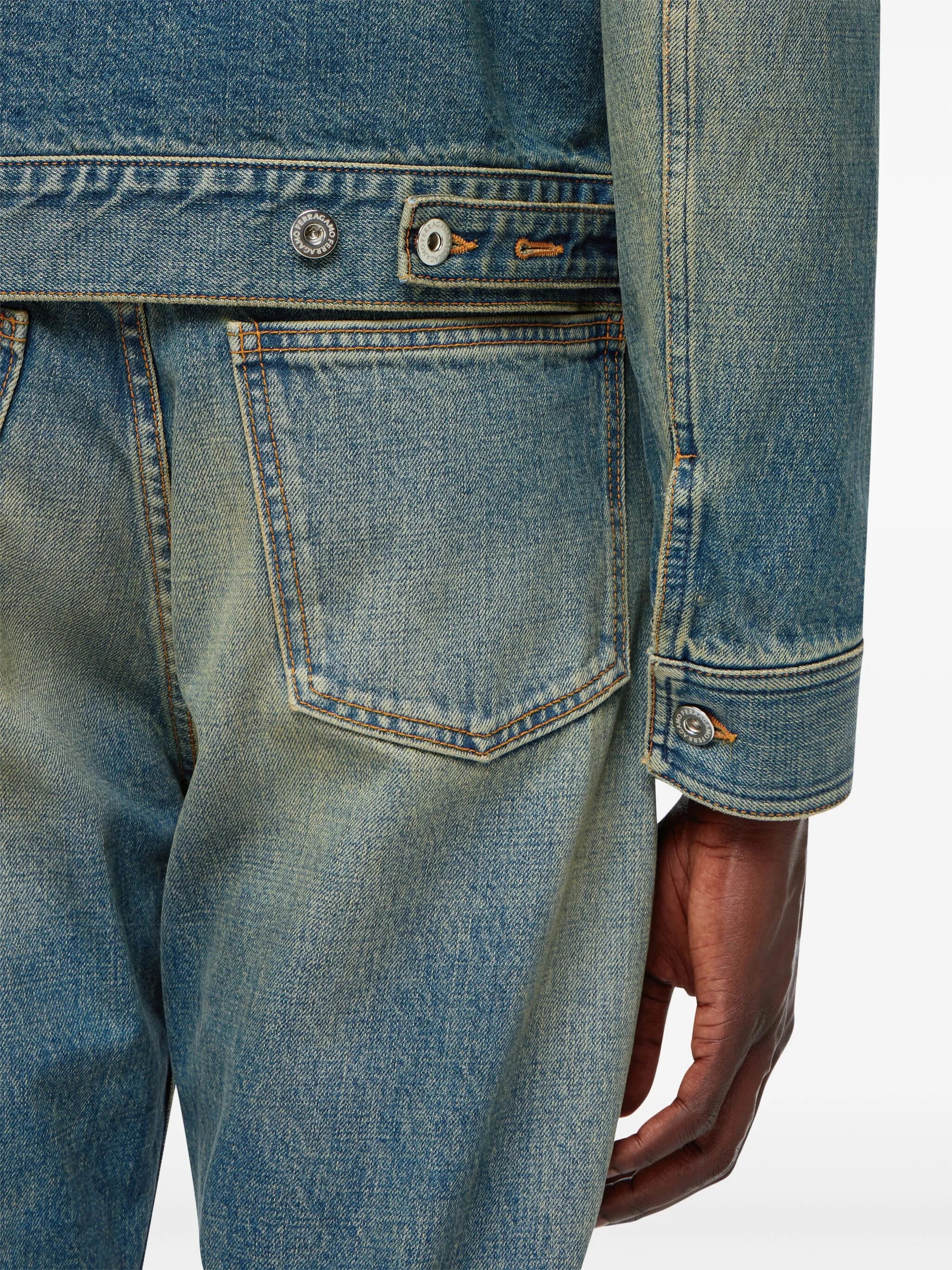 logo-engraved cotton jacket
