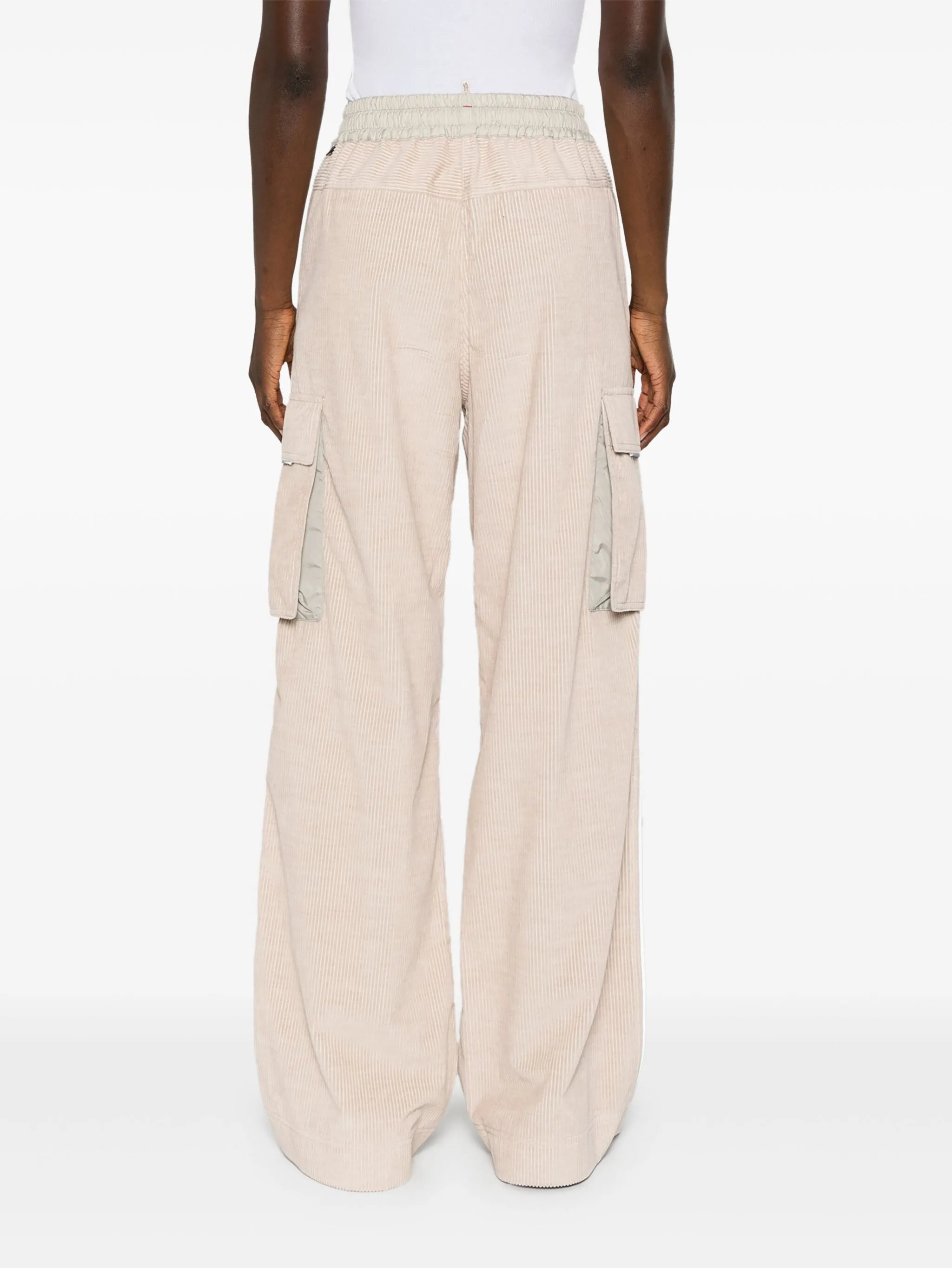 logo-patch trousers
