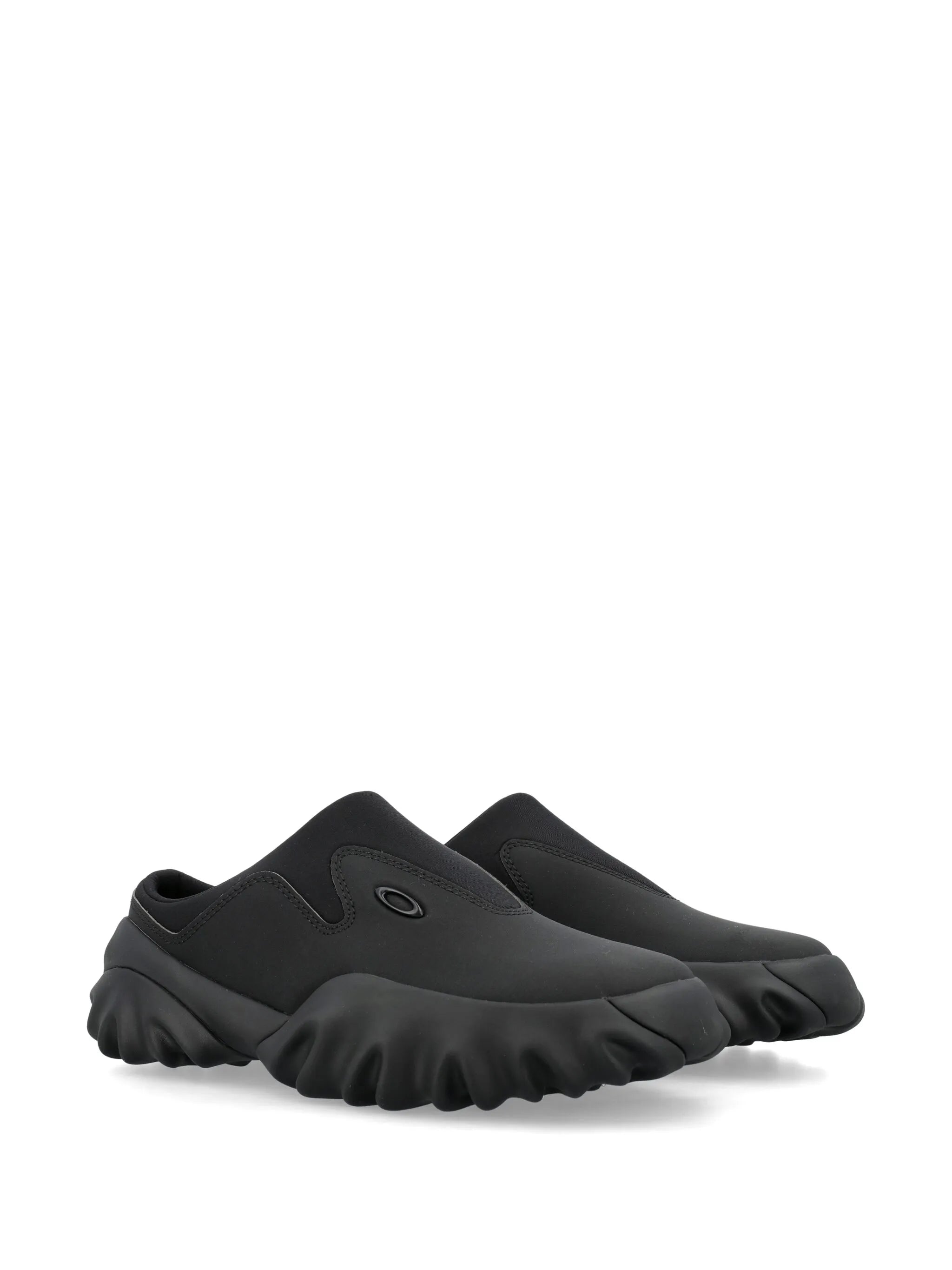 x Oakley Chop Saw mules