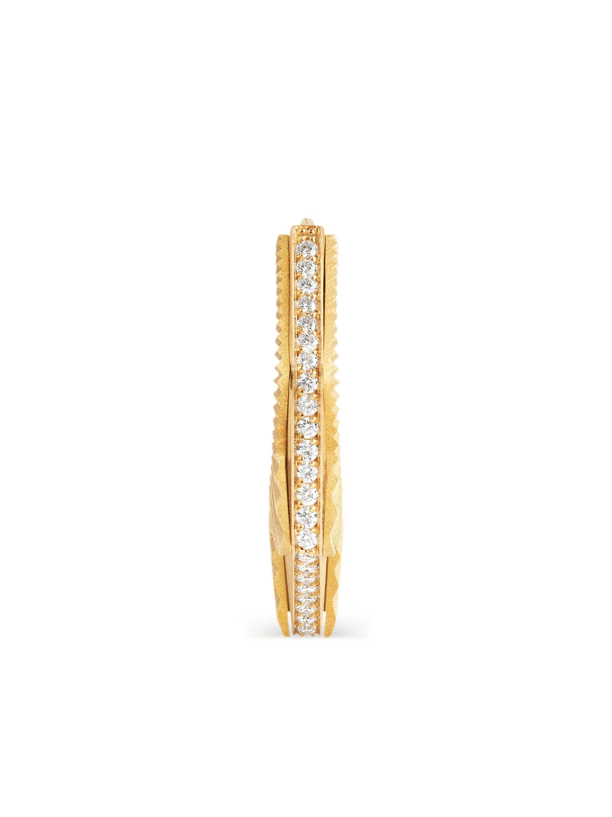 18kt yellow gold NYC diamond earring