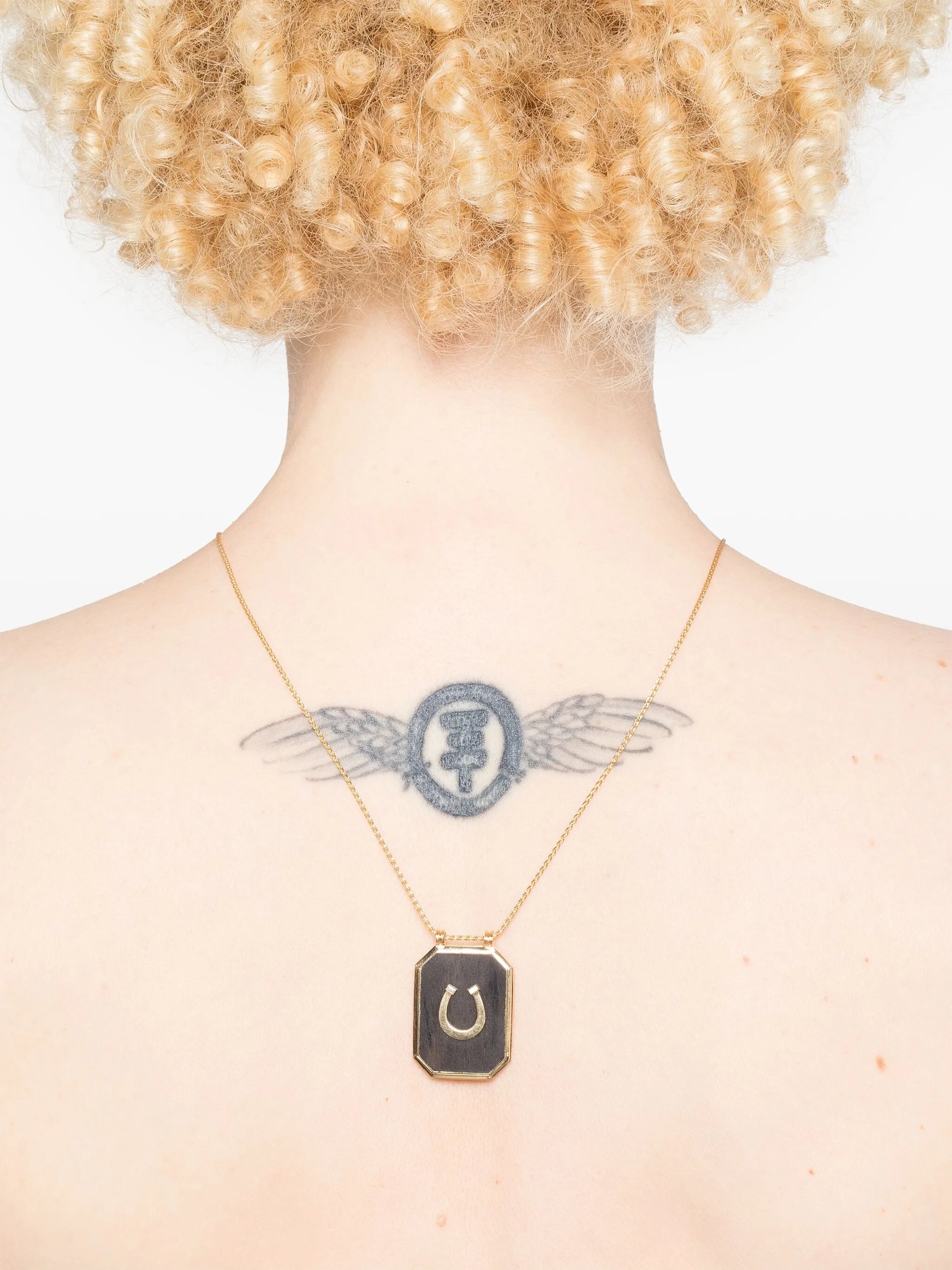 18kt yellow gold horseshoe-detail necklace