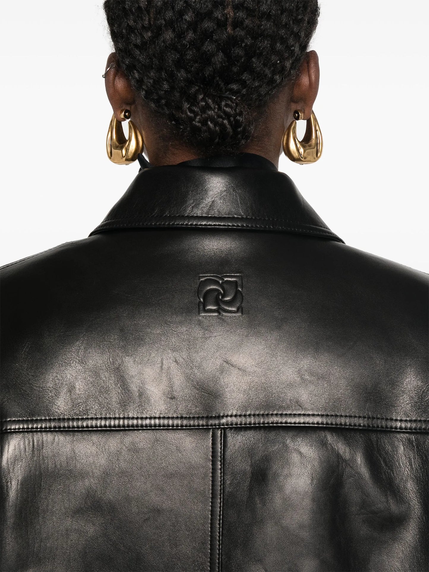 logo-embossed short coat