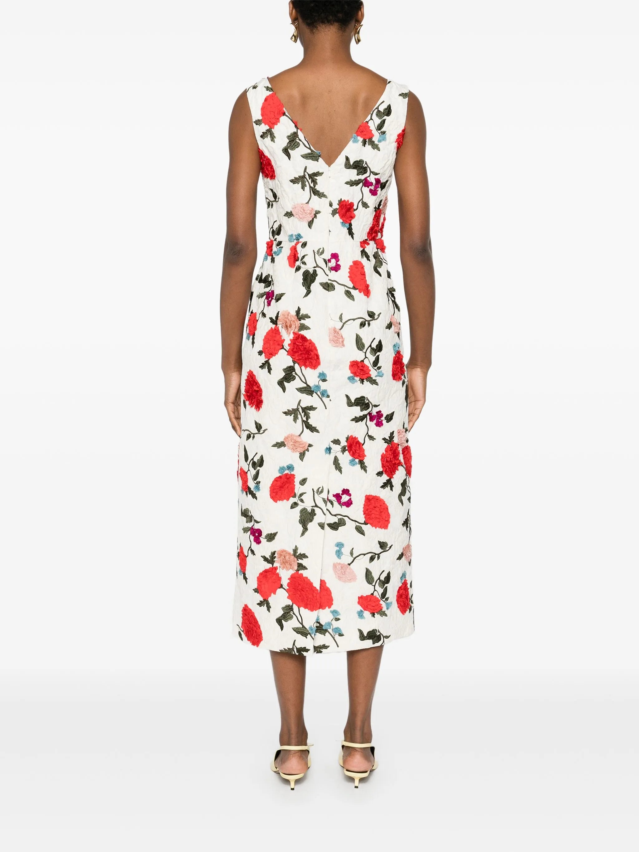 boat-neck sleeveless cocktail dress