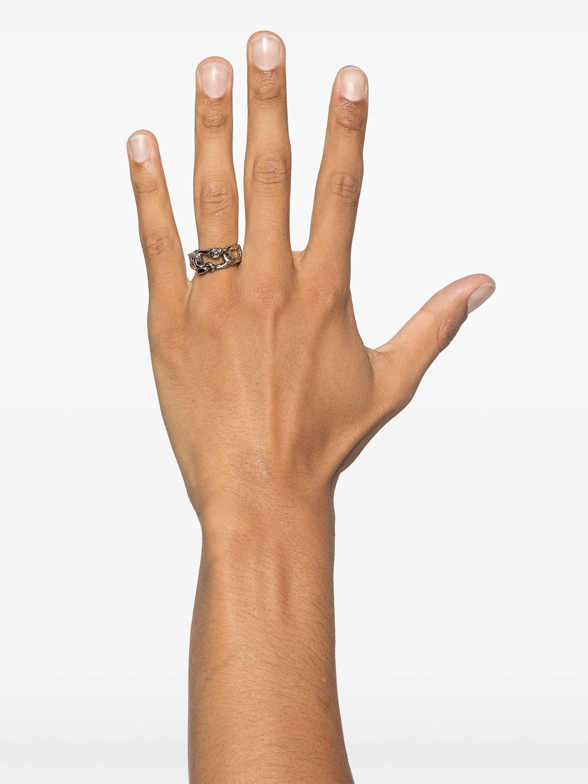 Skull ring
