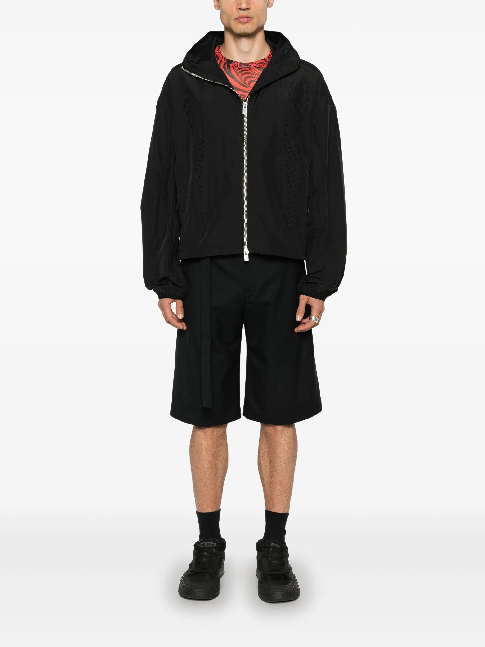 hooded lightweight windbreaker