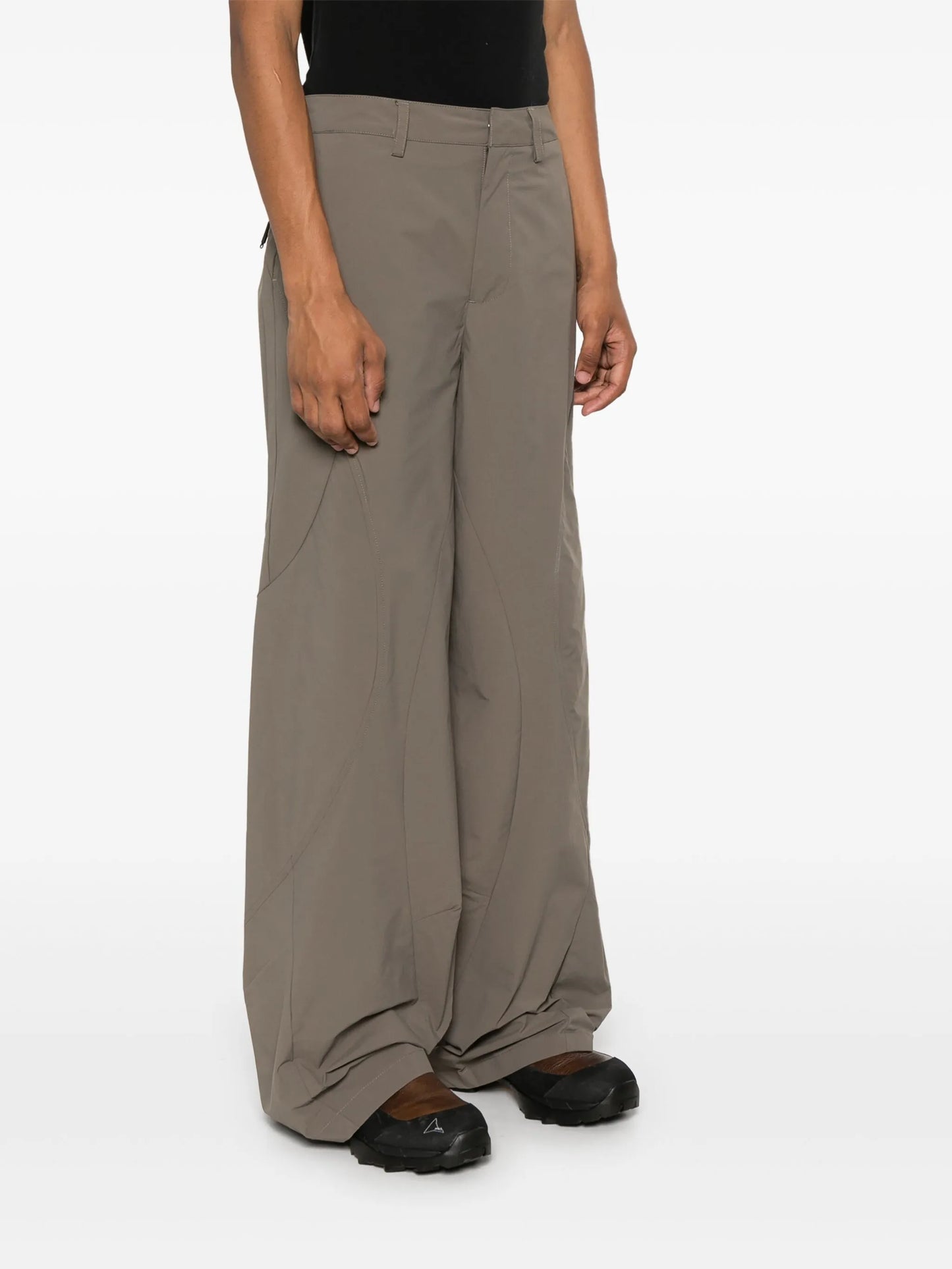 straight-leg padded trousers