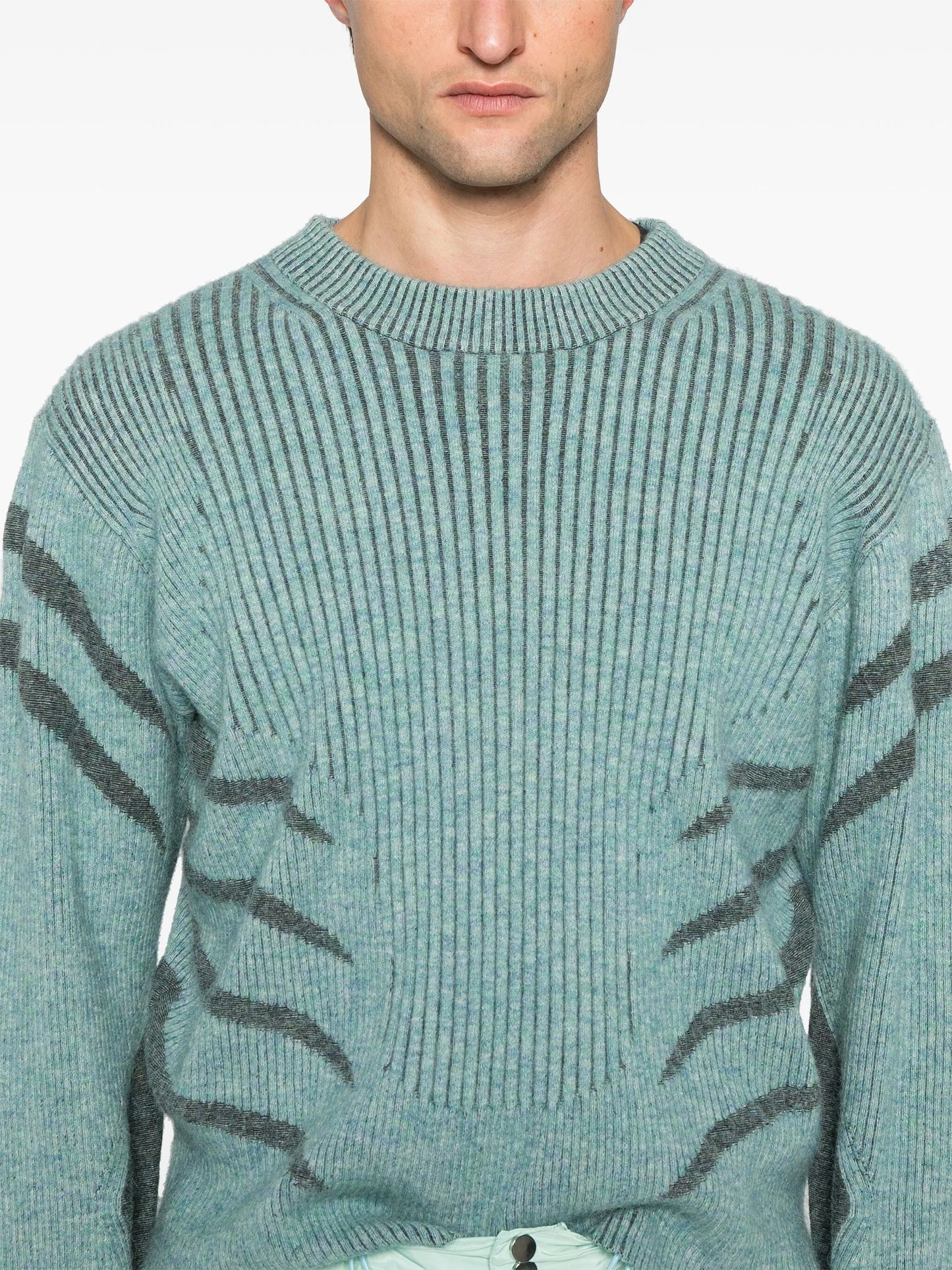 S3 Plated sweater