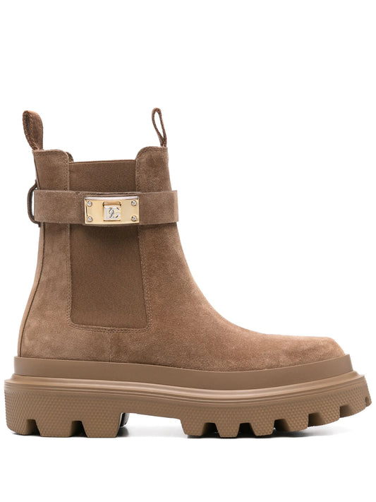 suede boots