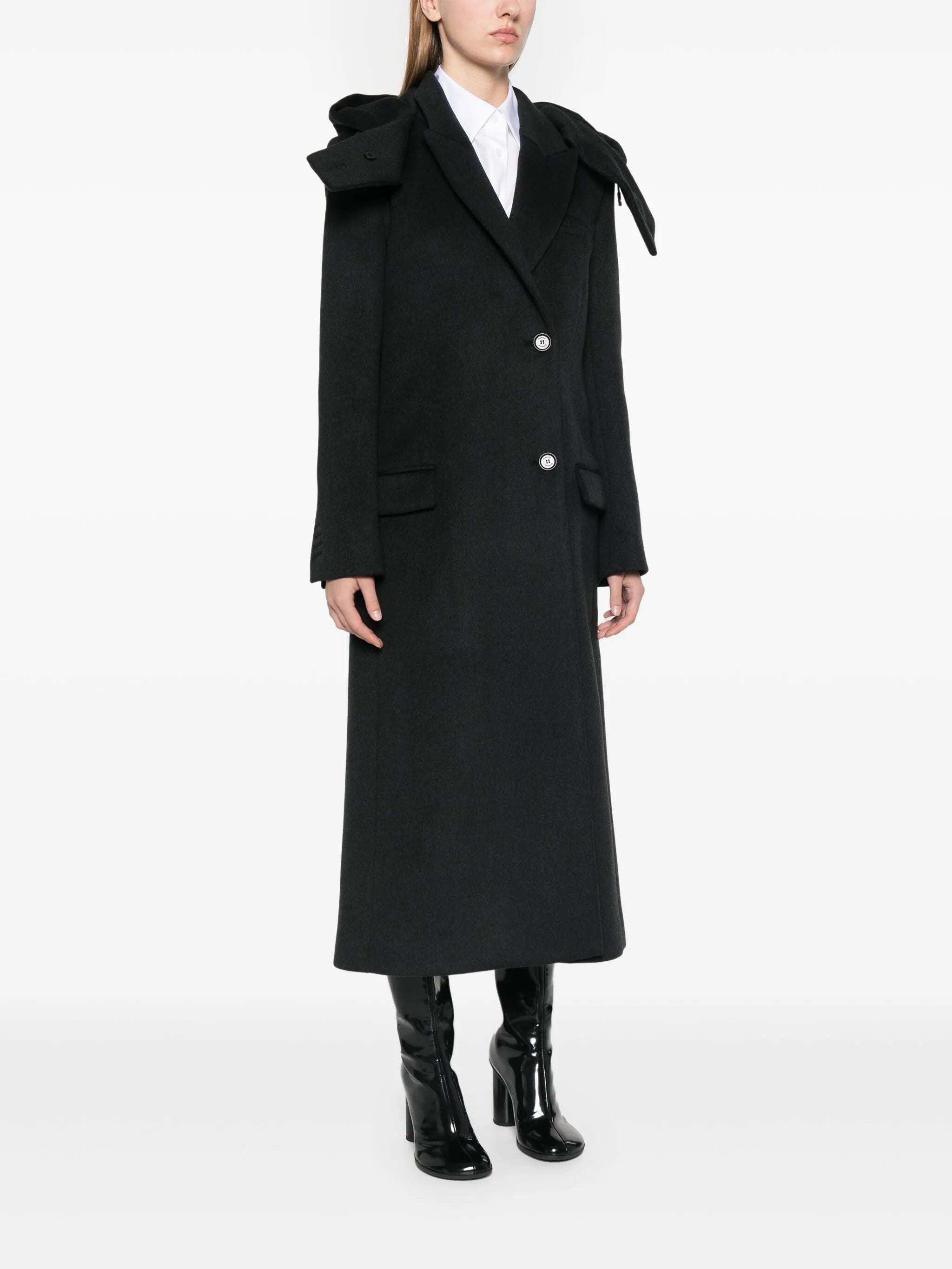 Reed coat