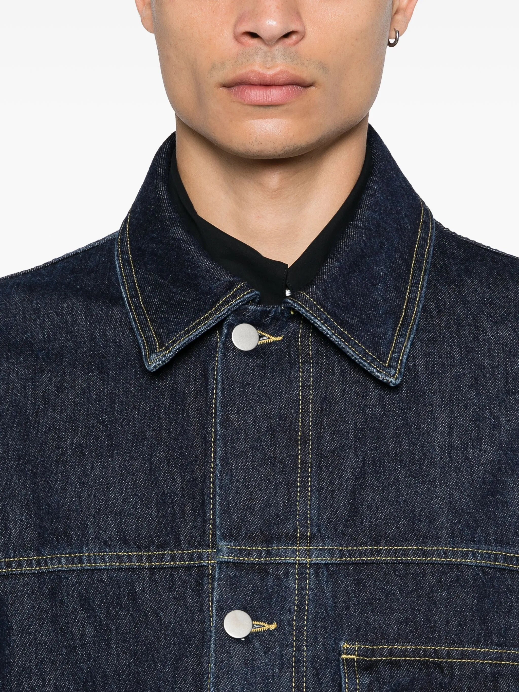 pointed-collar denim jacket