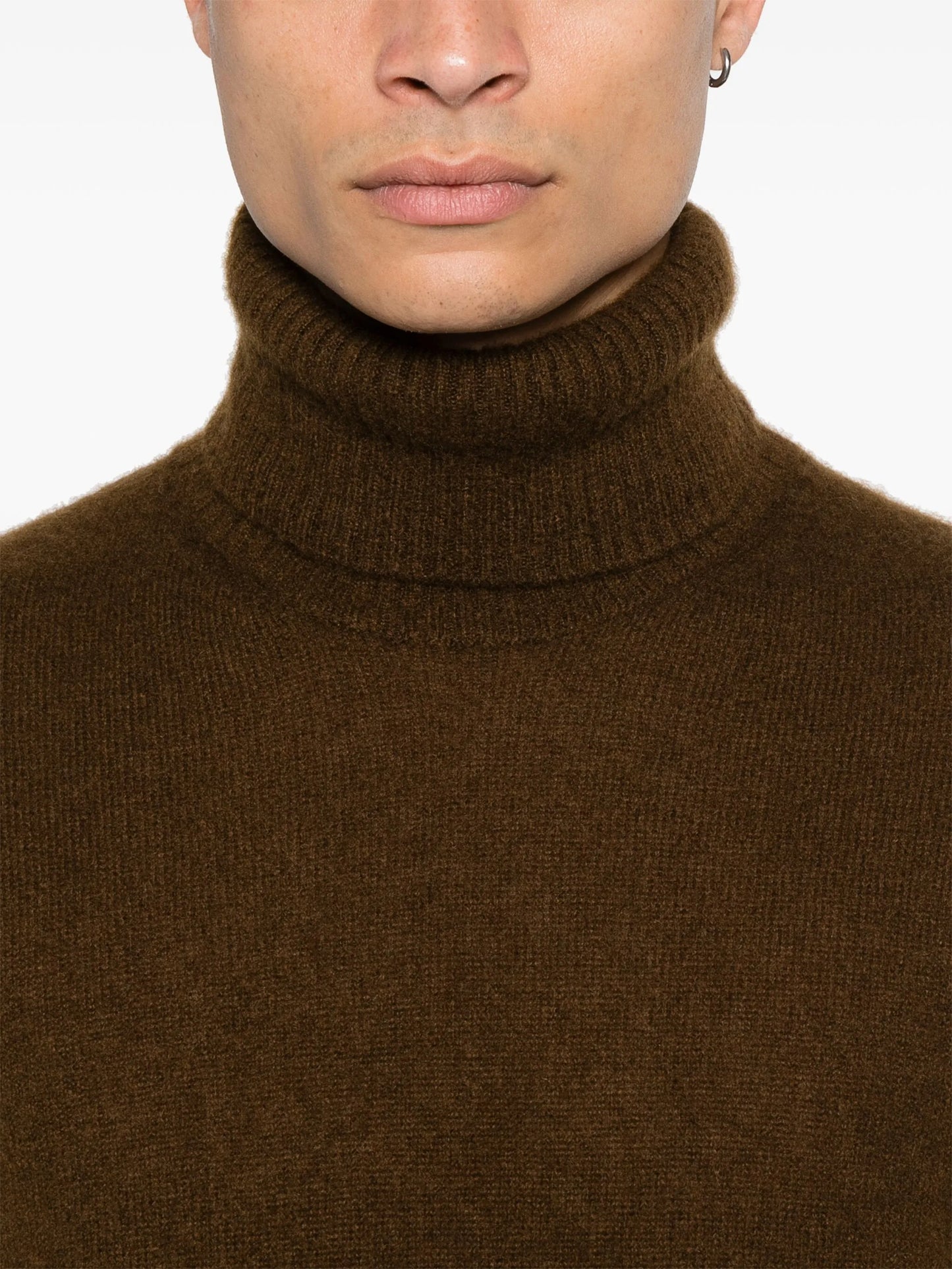 roll-neck sweatshirt