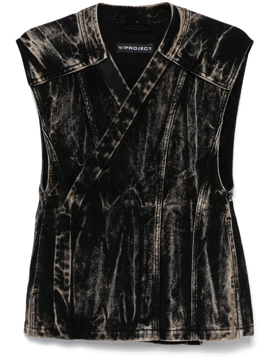 whiskering effect vest