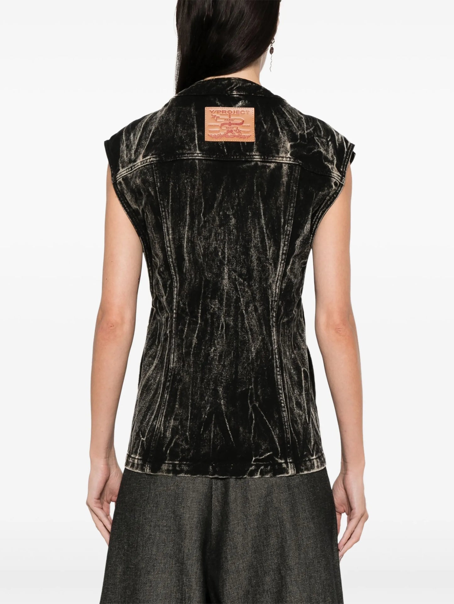 whiskering effect vest
