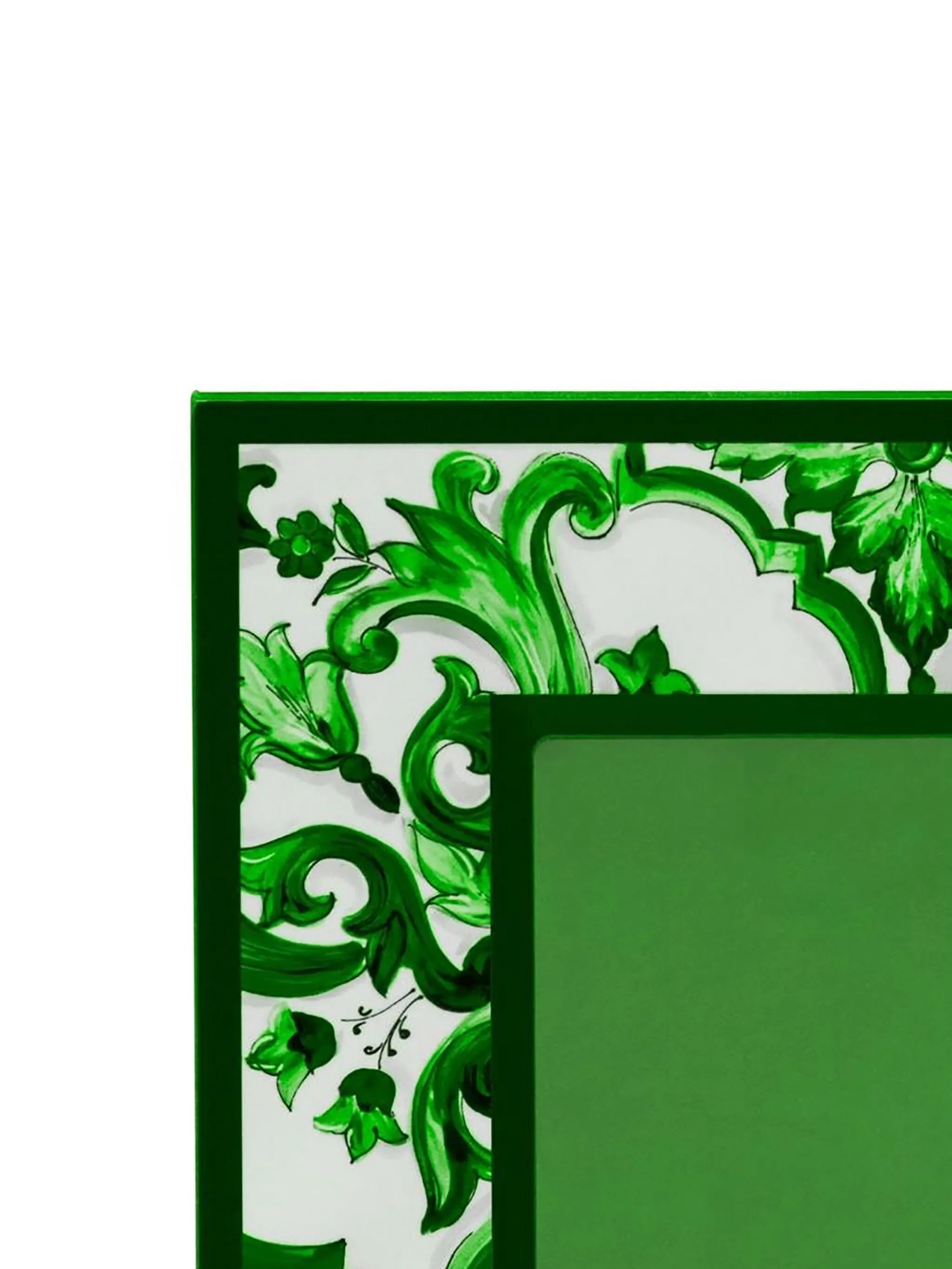 Lacquered wood frame