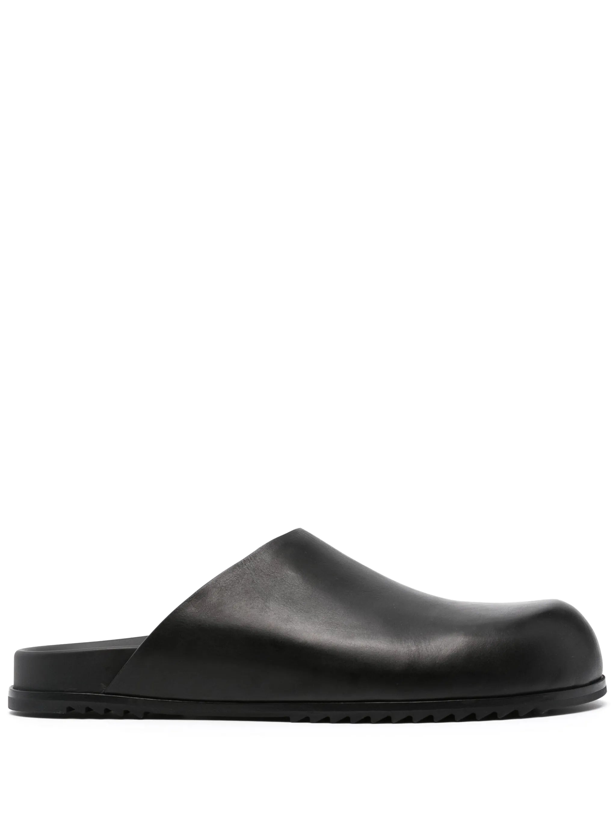 Granola leather slippers